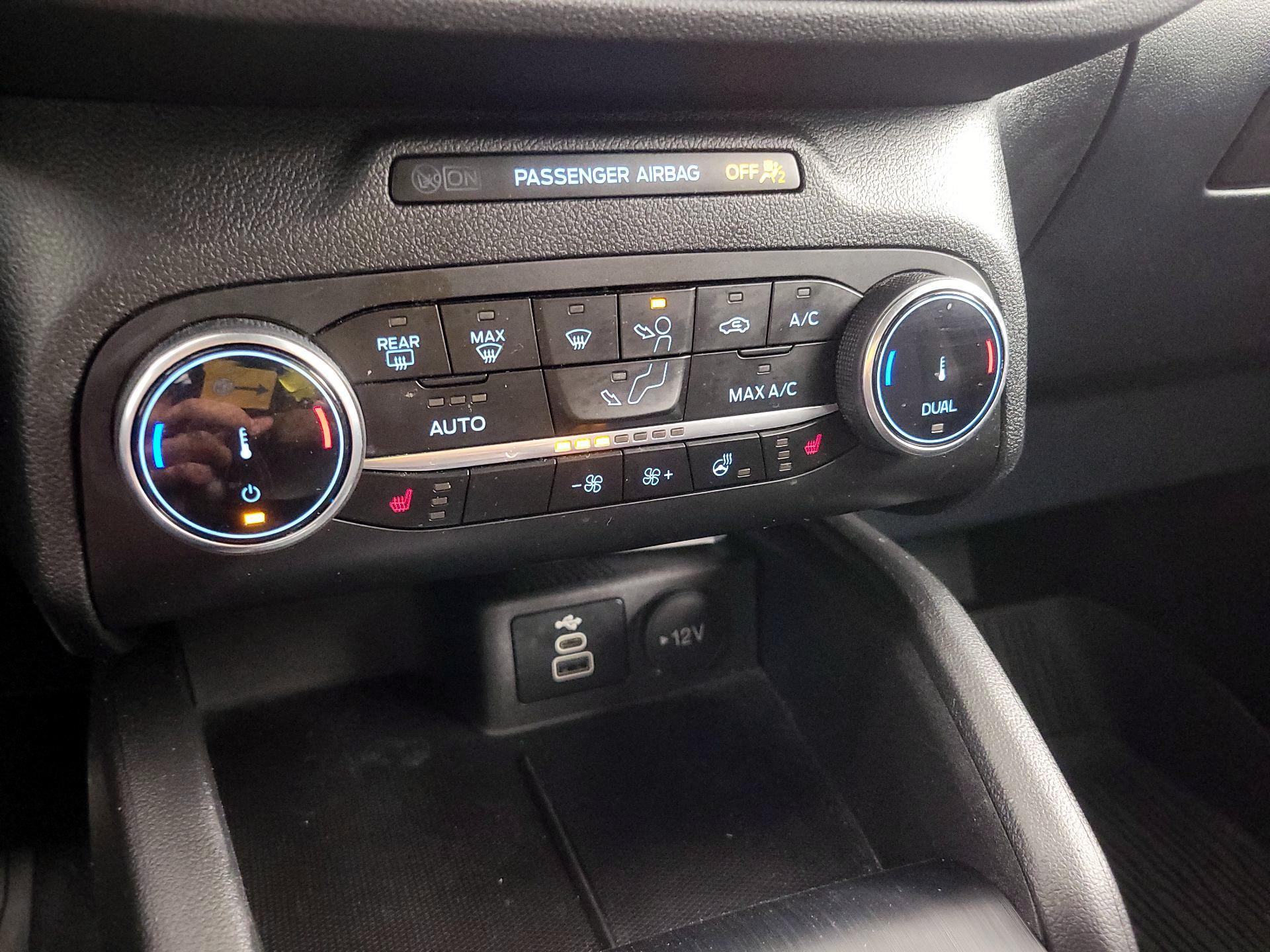 Thumbnail: 2024 Ford Escape - 16