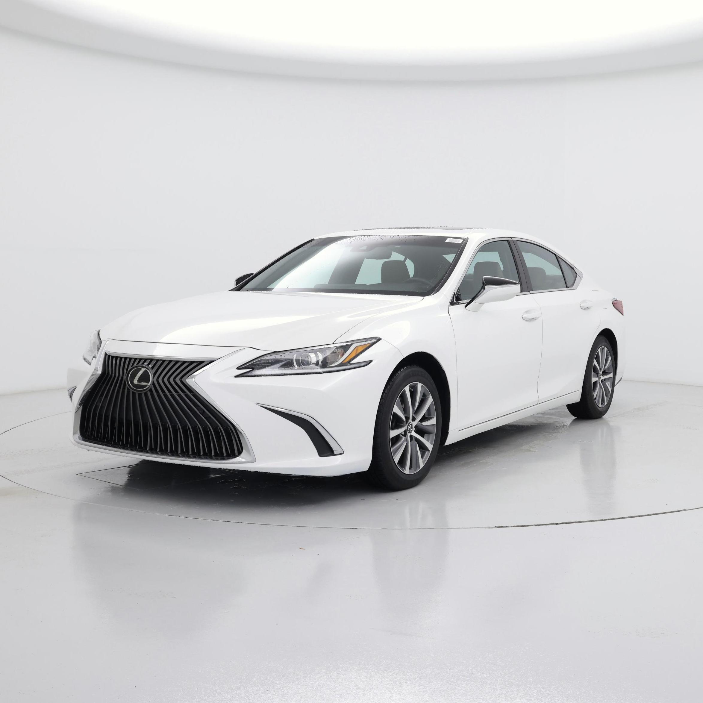 Thumbnail: 2021 Lexus ES - 4