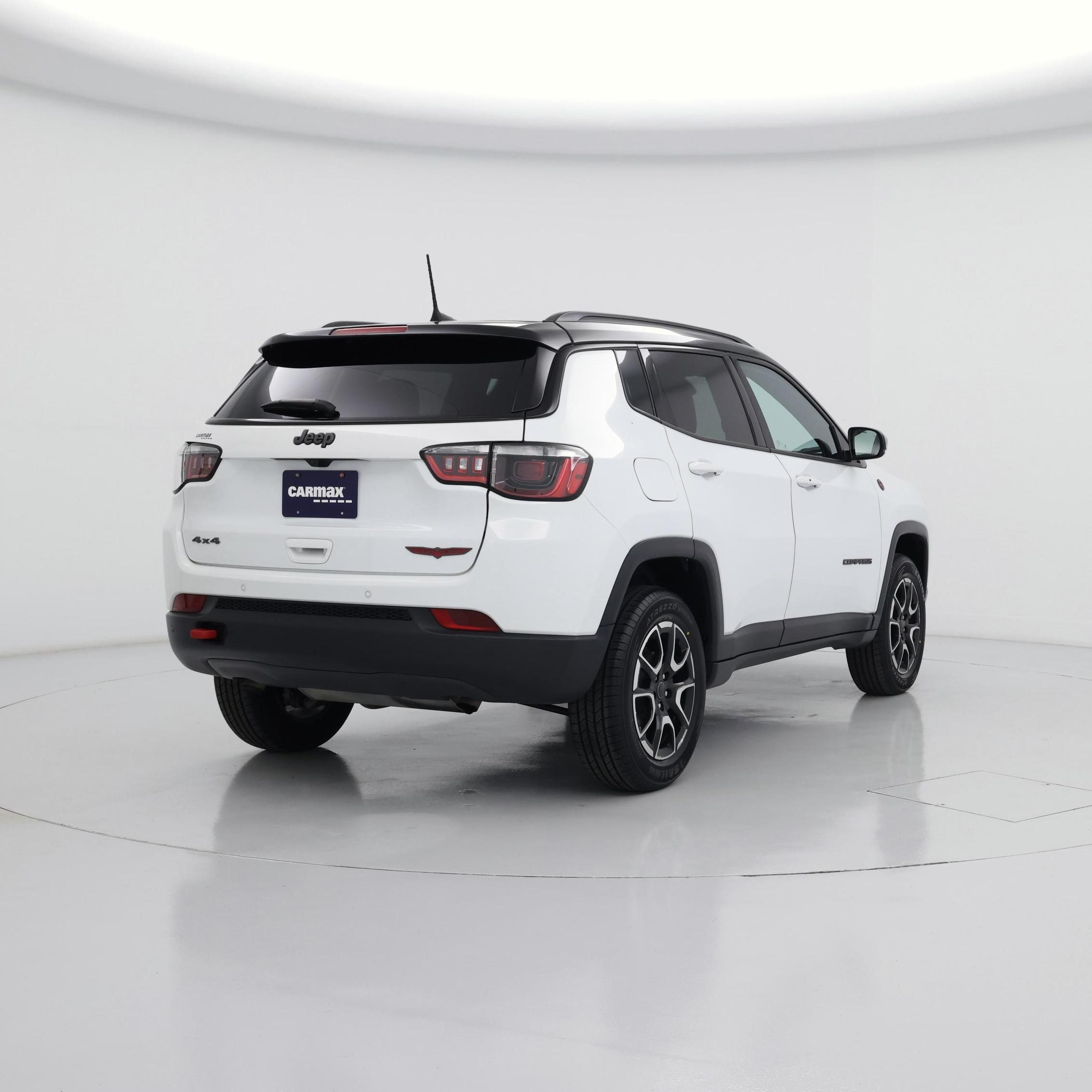 Thumbnail: 2025 Jeep Compass - 8