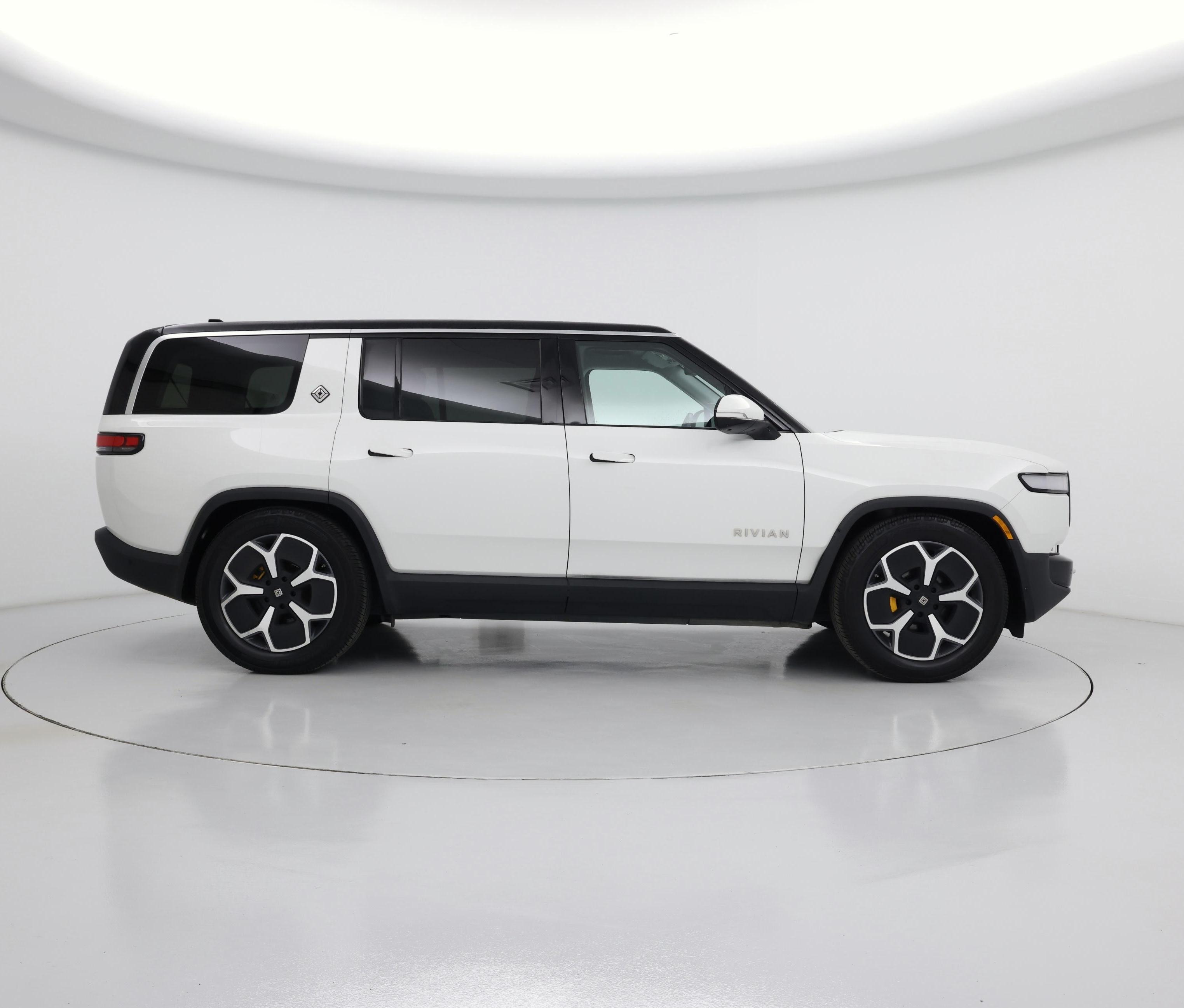 Thumbnail: 2023 Rivian R1S - 7