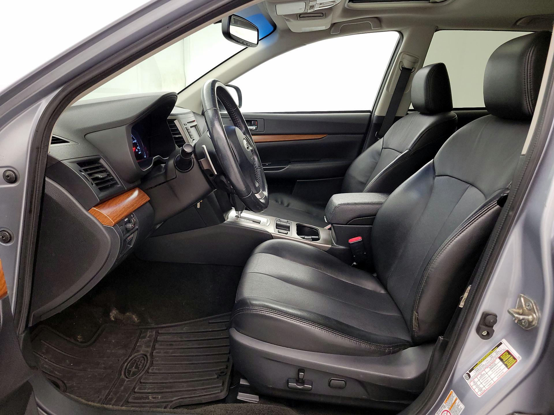 Thumbnail: 2014 Subaru Outback - 11