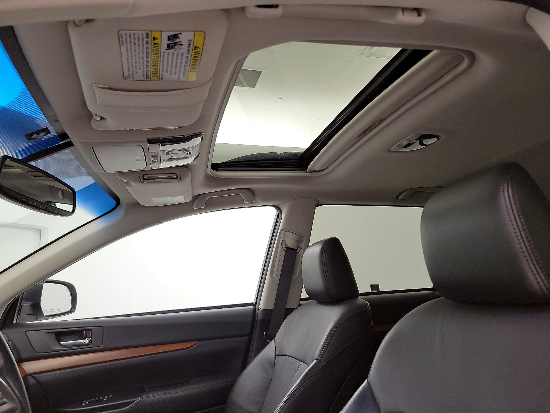Thumbnail: 2014 Subaru Outback - 19