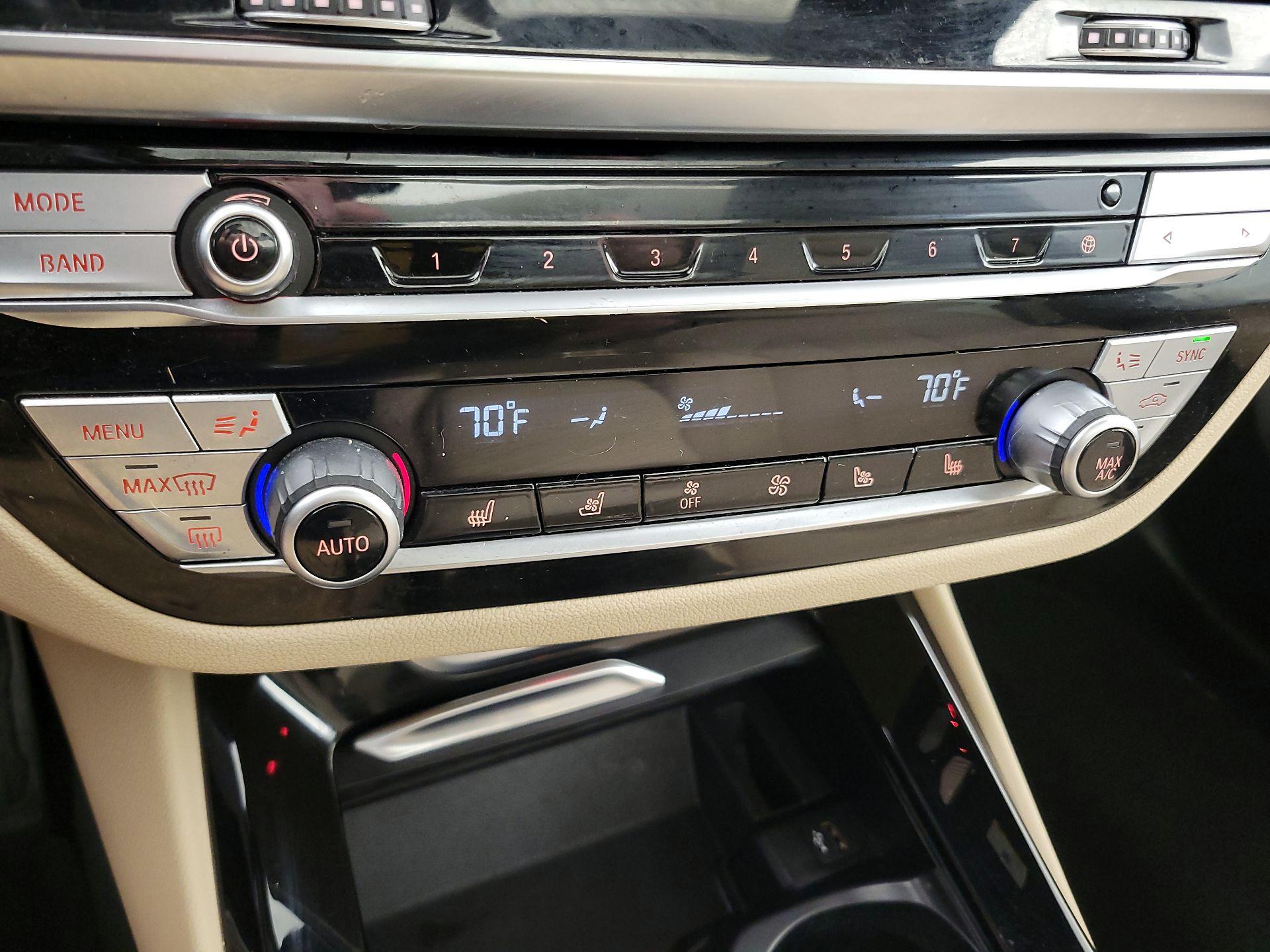 Thumbnail: 2021 BMW X3 - 17