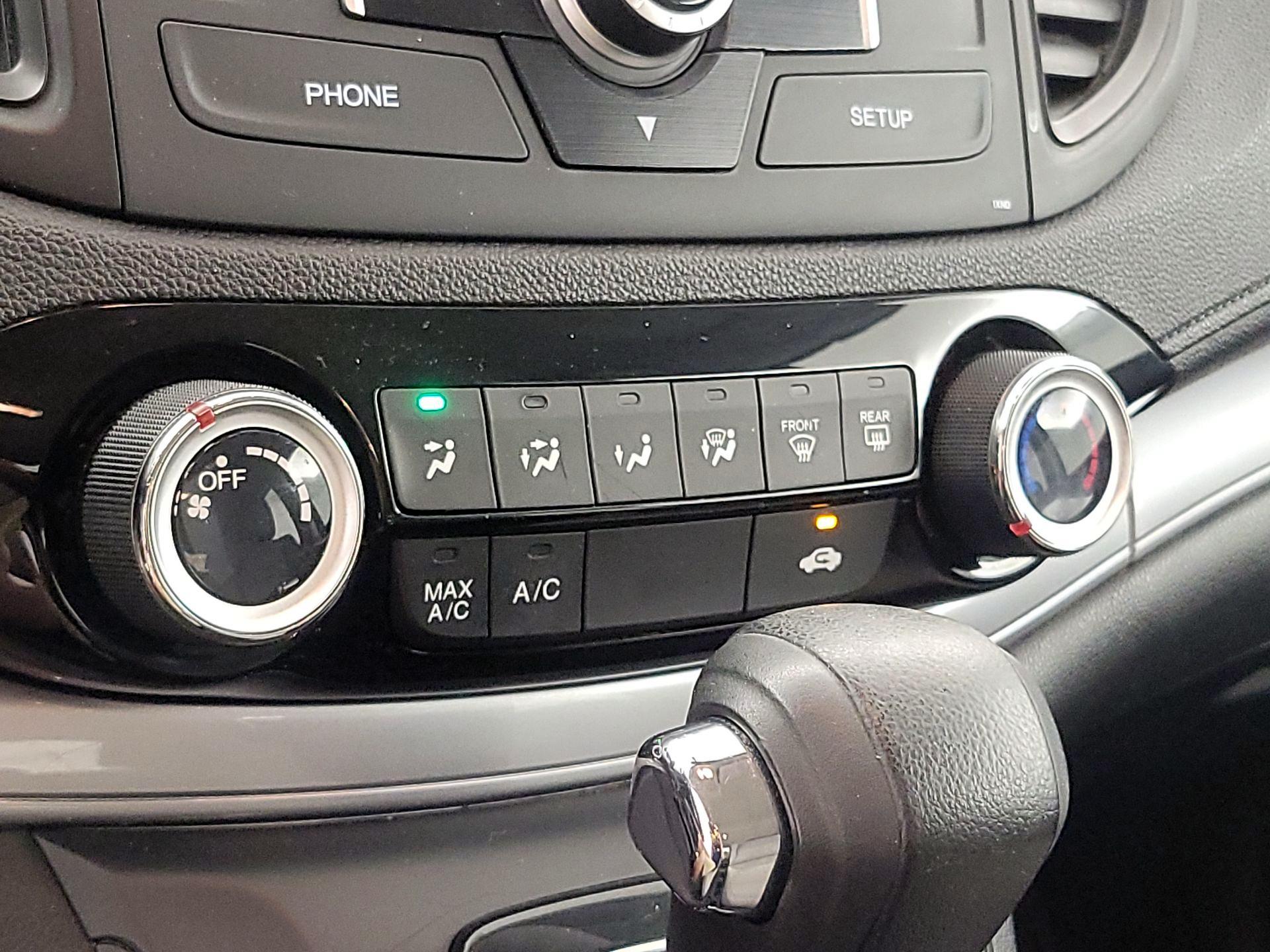 Thumbnail: 2015 Honda CR-V - 16