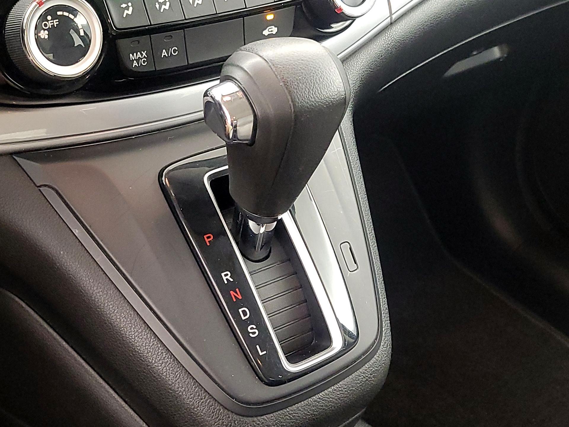 Thumbnail: 2015 Honda CR-V - 17