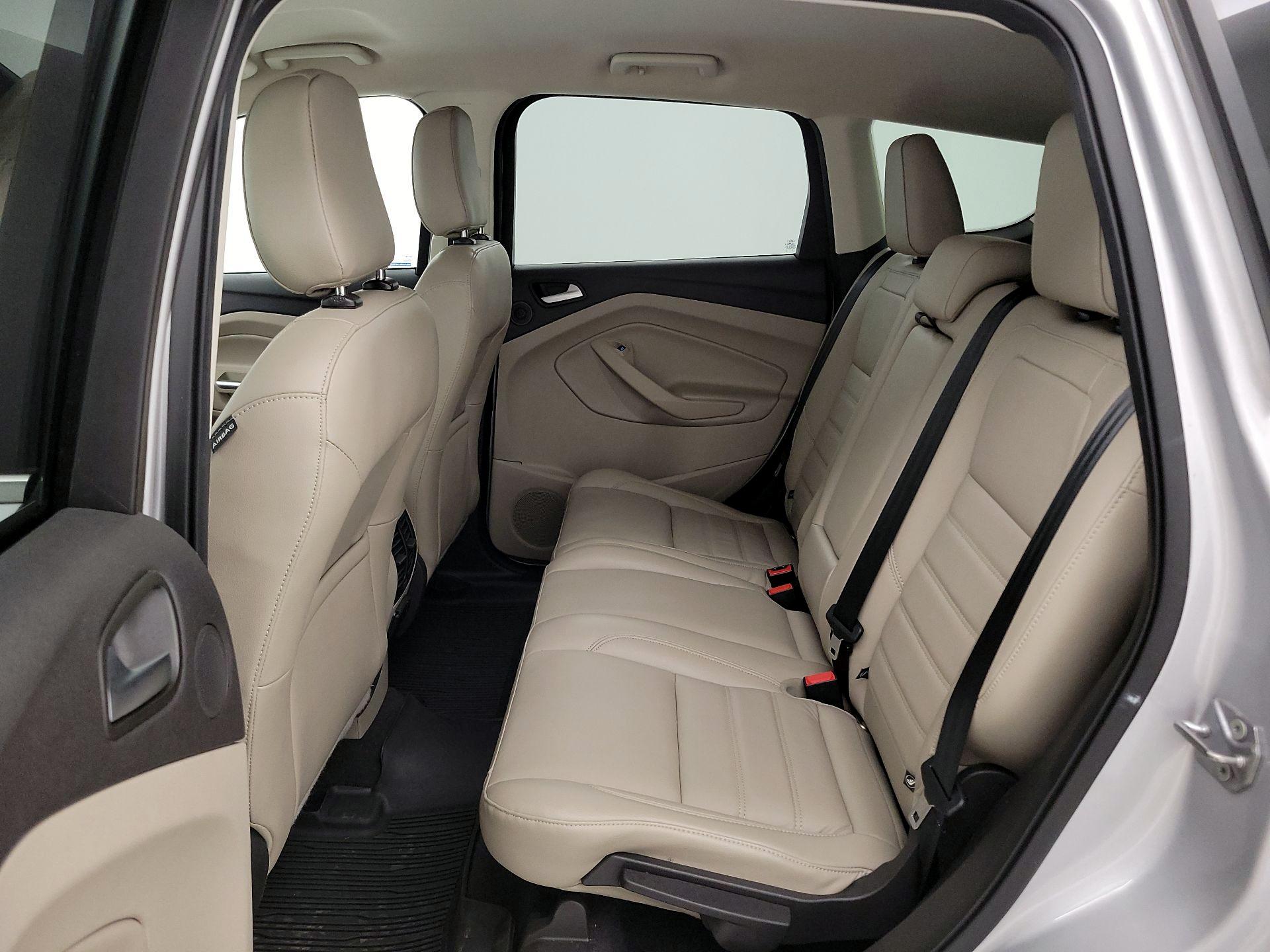 Thumbnail: 2019 Ford Escape - 20