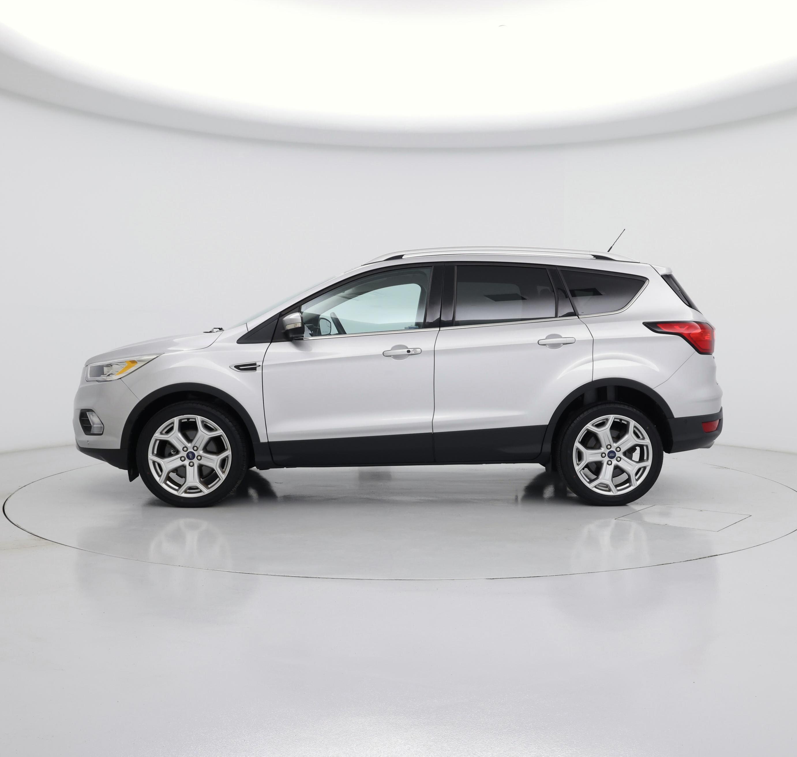 Thumbnail: 2019 Ford Escape - 3