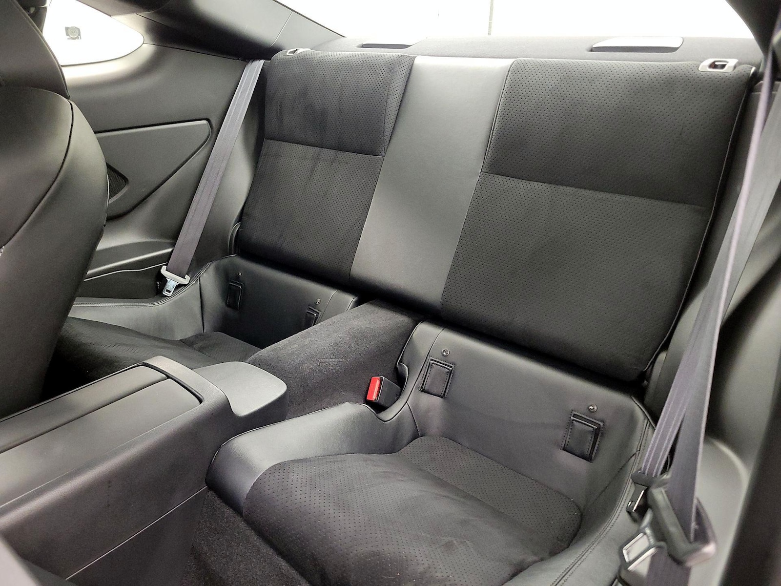 2025 Toyota GR86 Premium - Photo 20