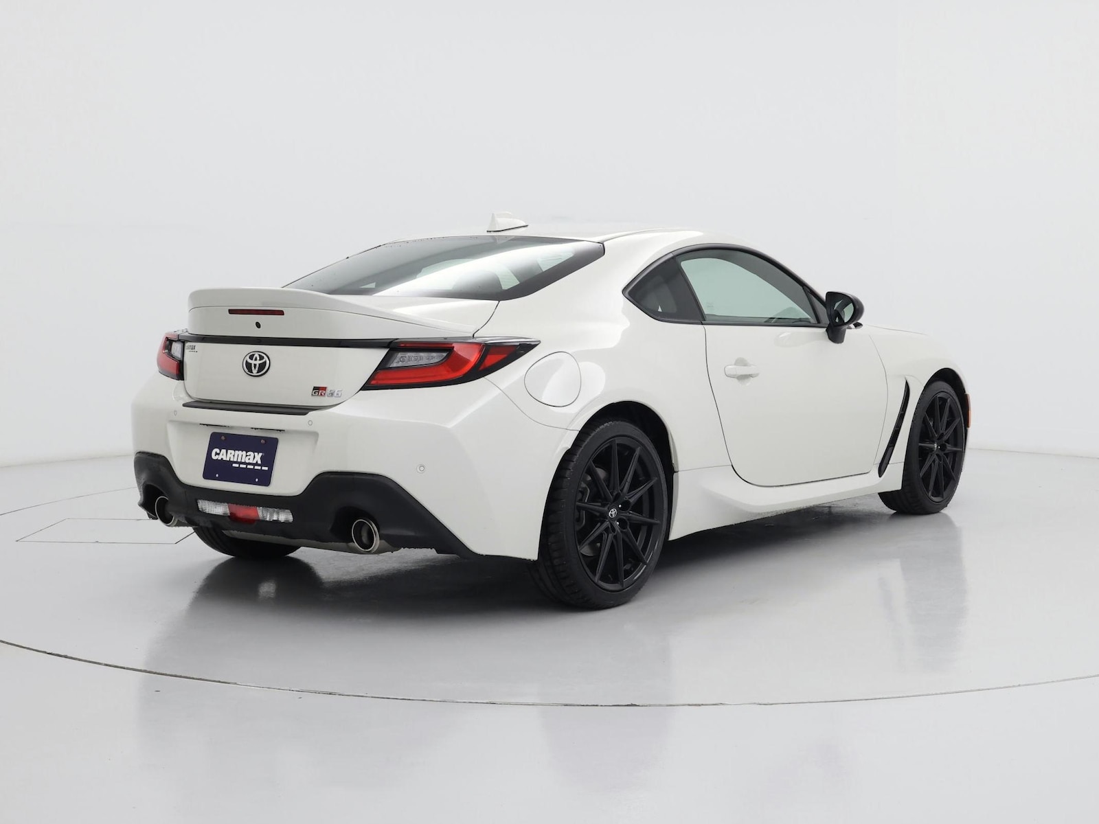 2025 Toyota GR86 Premium - Photo 9