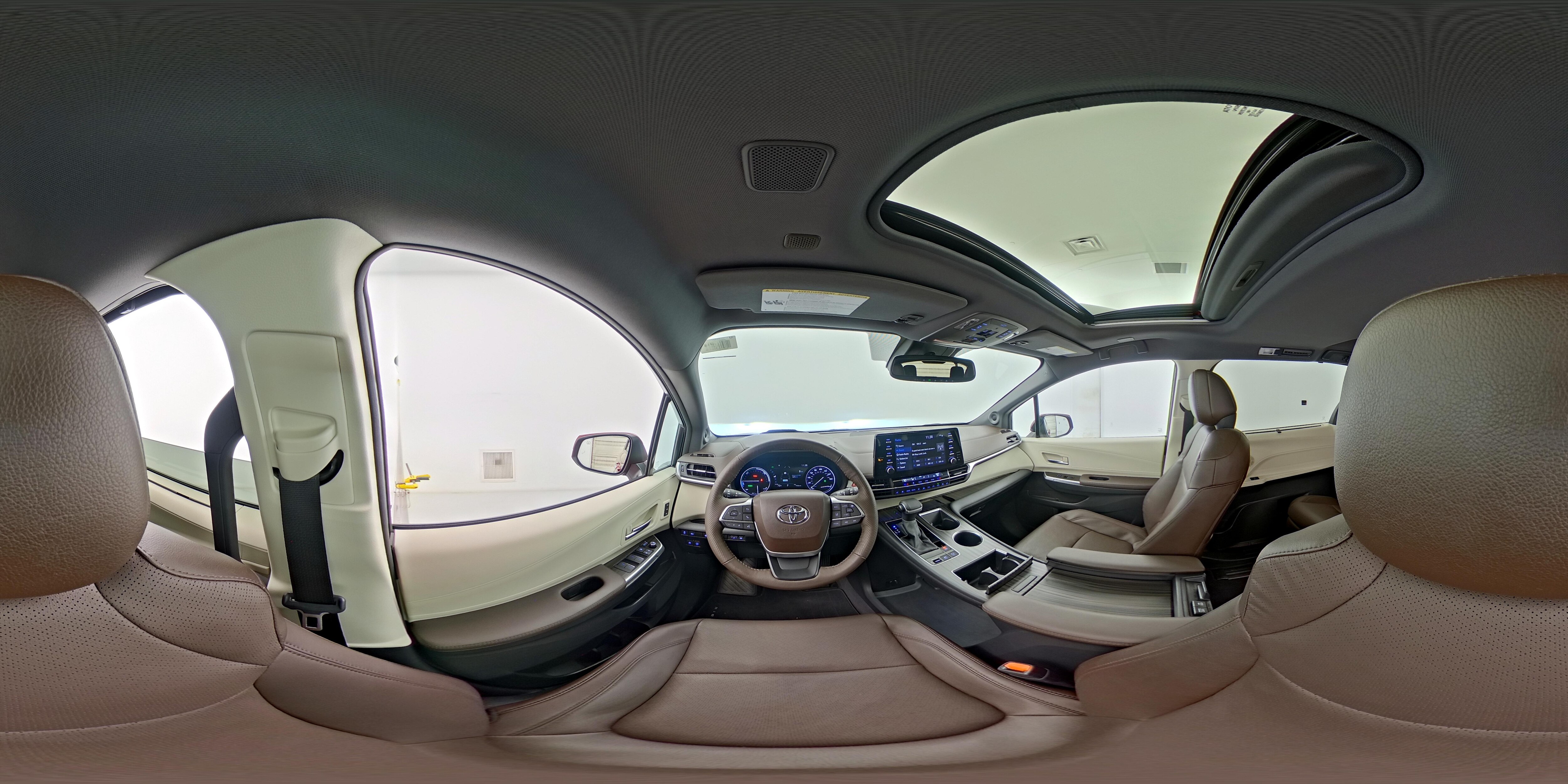 2023 Toyota Sienna Platinum - Photo 31