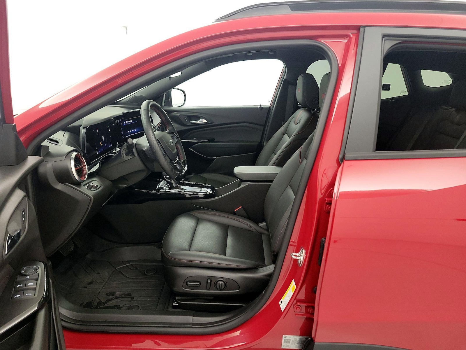 2026 Chevrolet Trax RS - Photo 12
