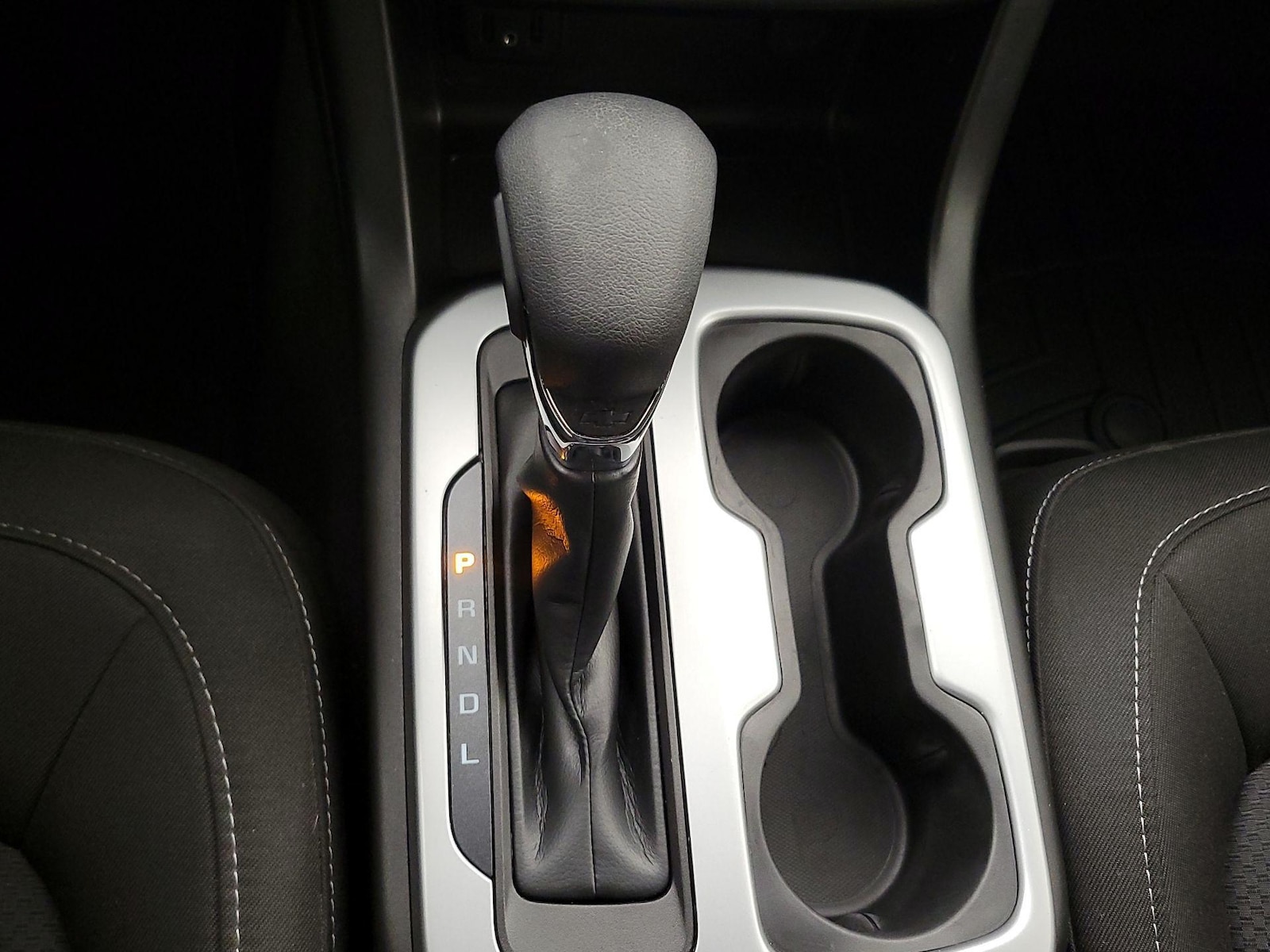 2022 Chevrolet Colorado LT - Photo 18