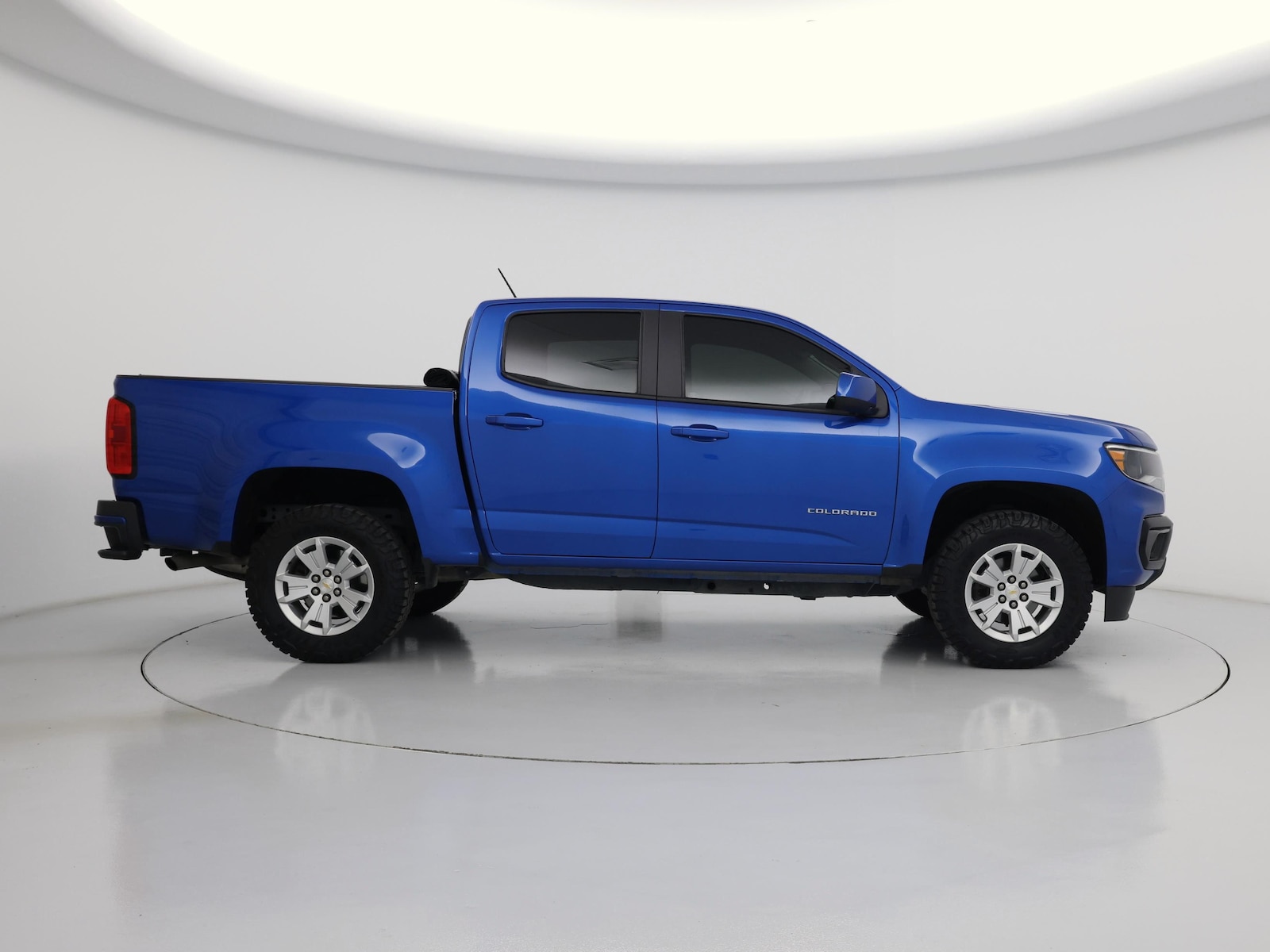 2022 Chevrolet Colorado LT - Photo 8