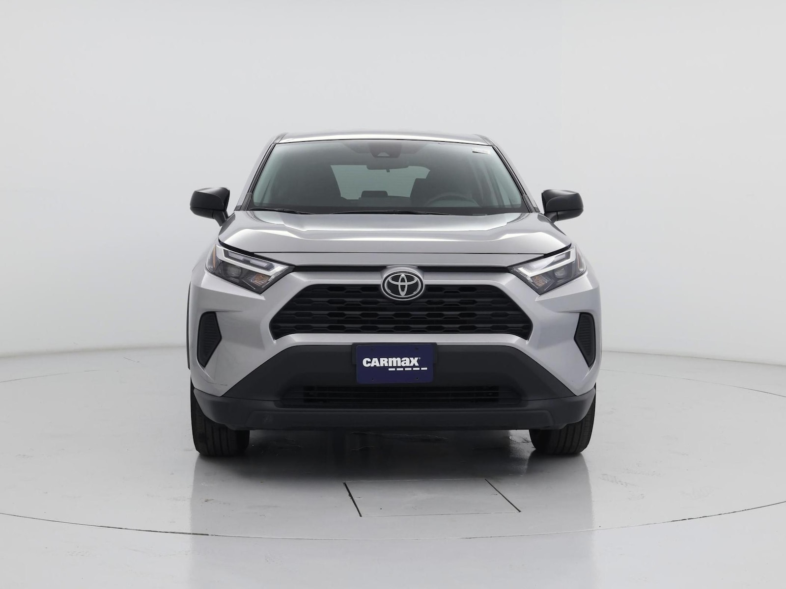 2025 Toyota RAV4 LE - Photo 6