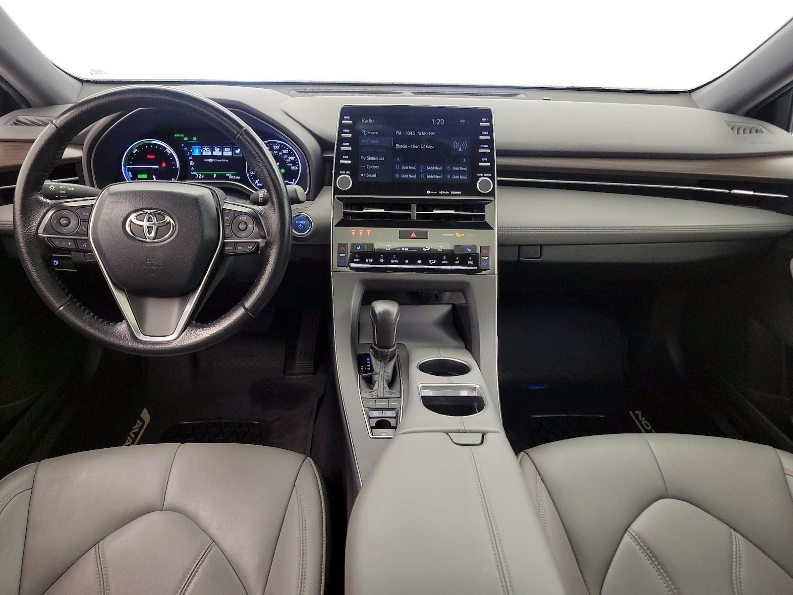 2019 Toyota Avalon XLE - Photo 10