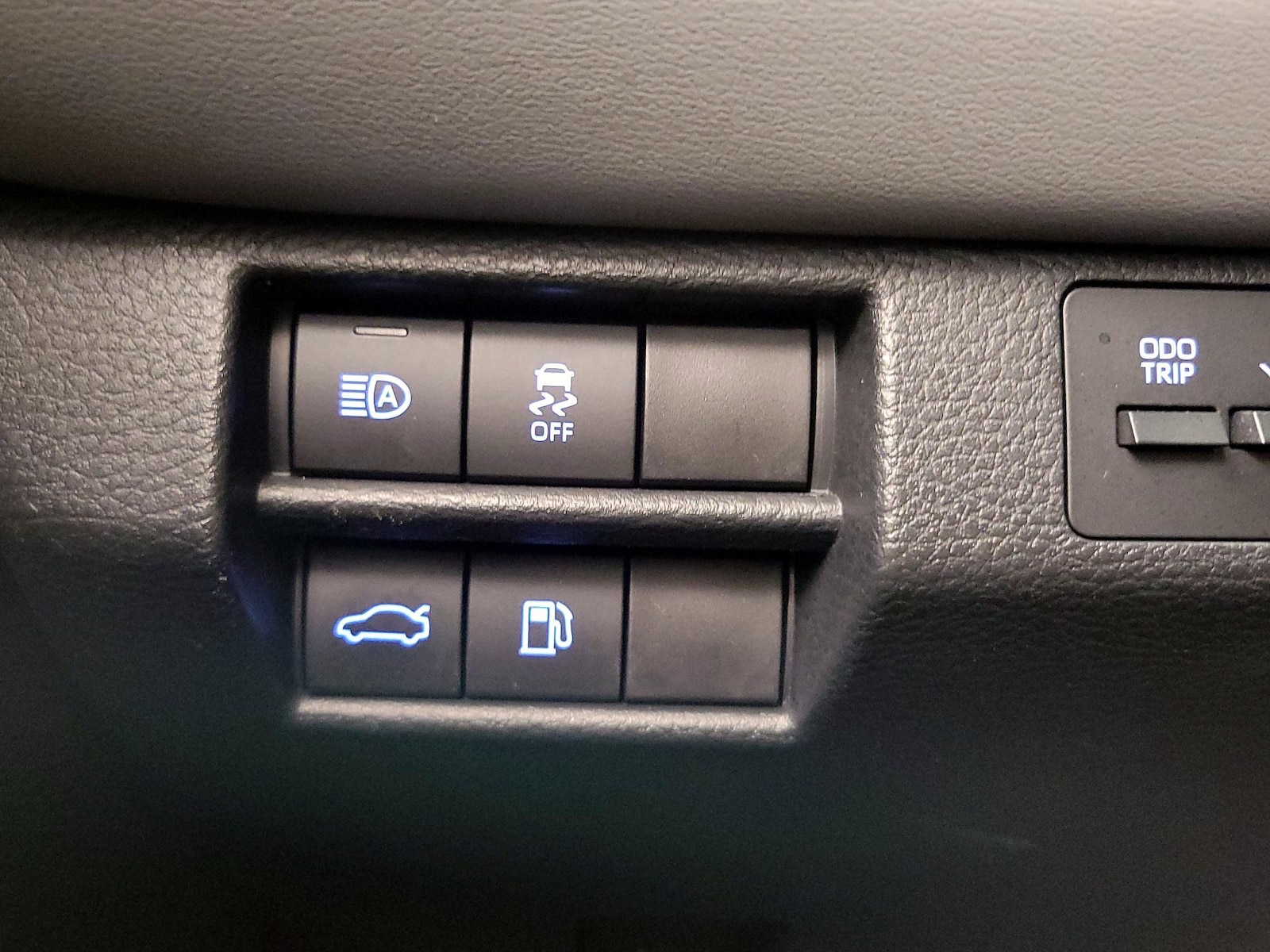 2019 Toyota Avalon XLE - Photo 14