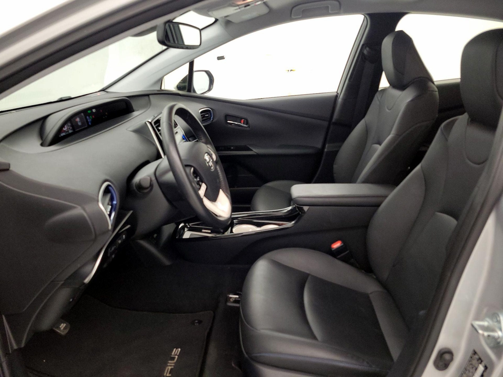 Power Seat(s) & Side Airbags