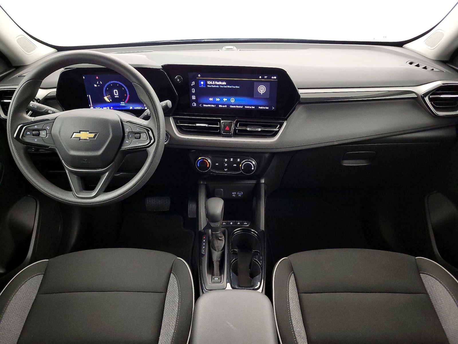Apple CarPlay® & Android Auto™