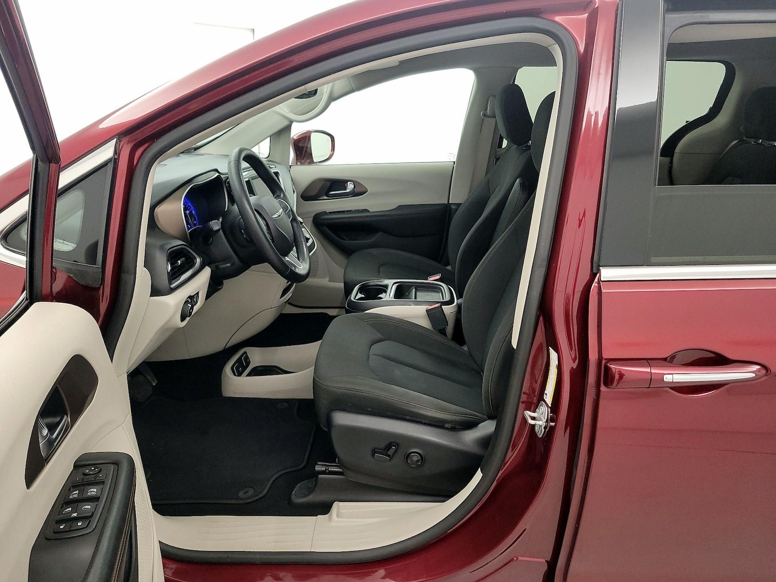 Power Seat(s) & Side Airbags