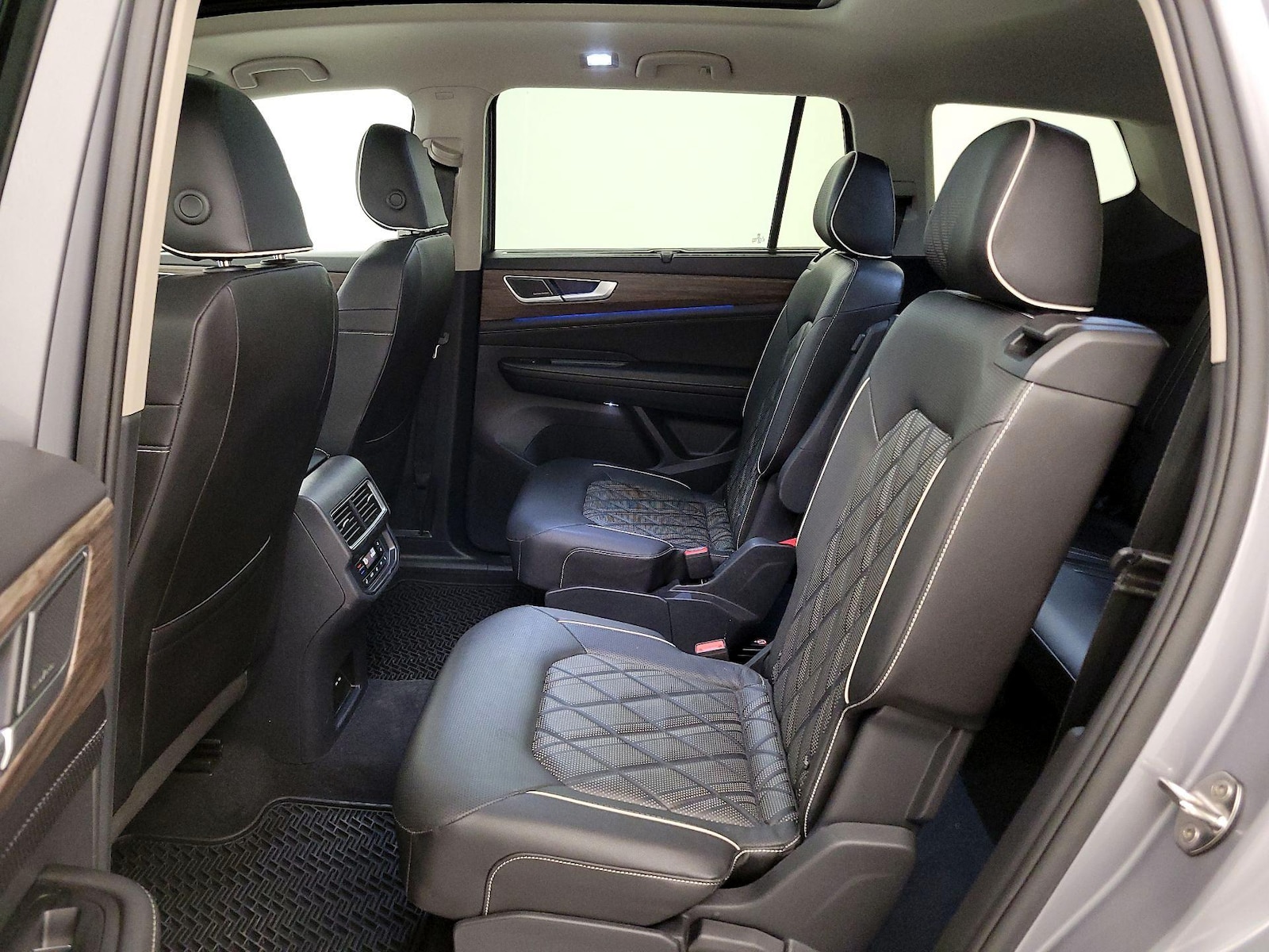 Rear Air Conditioning