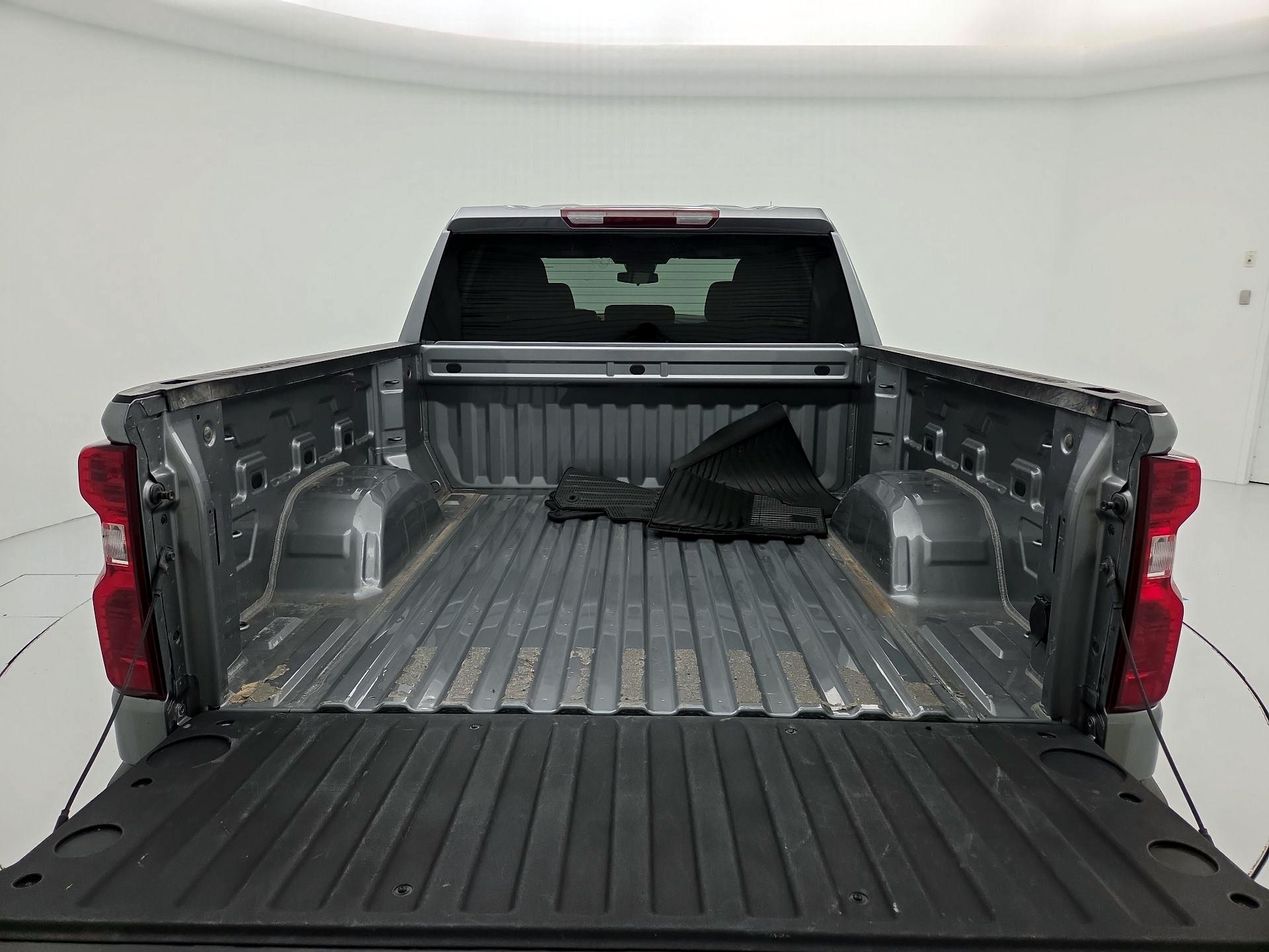 Thumbnail: 2023 Chevrolet Silverado 1500 - 20