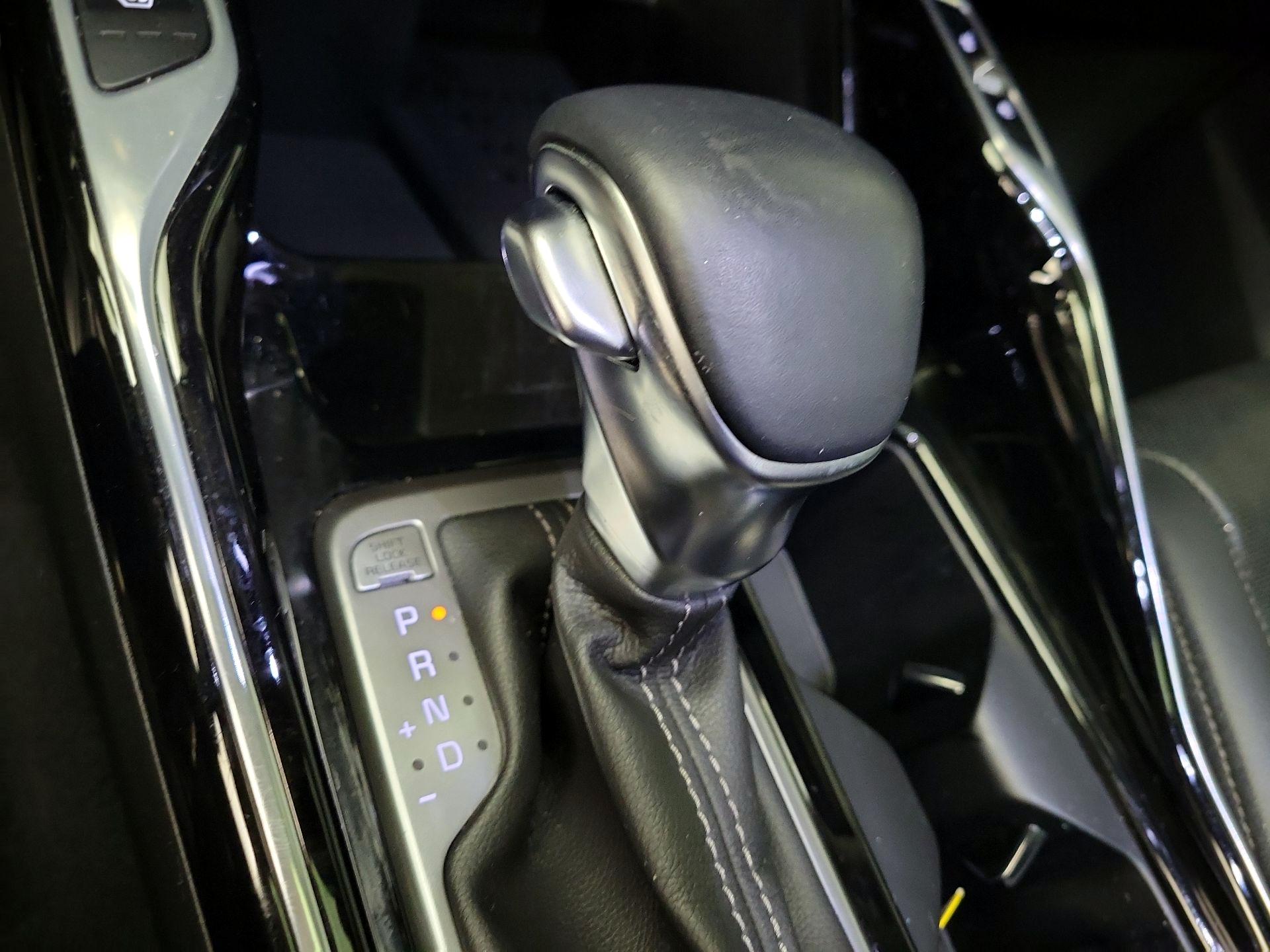 Thumbnail: 2023 Kia Sorento - 18