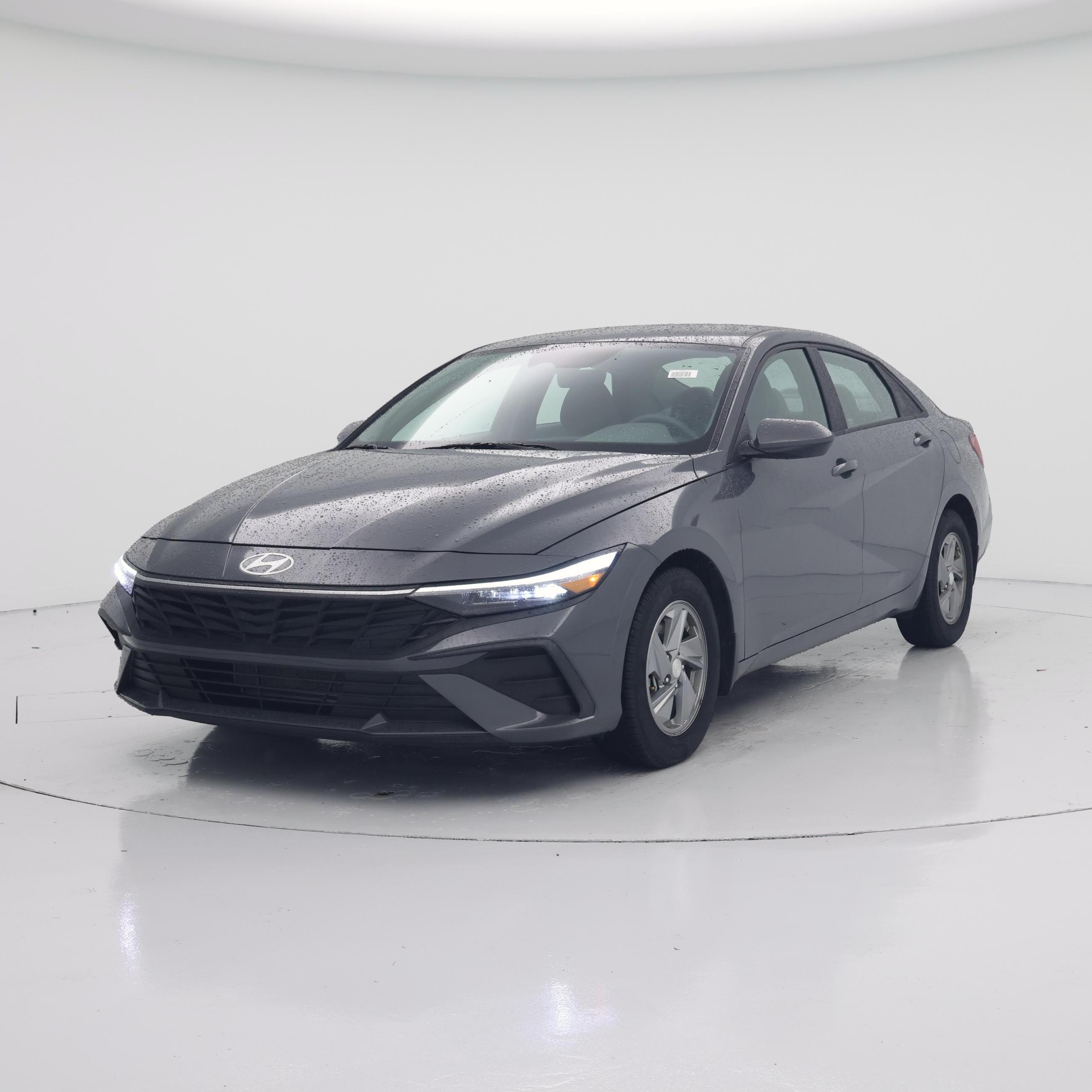 Thumbnail: 2024 Hyundai Elantra - 4