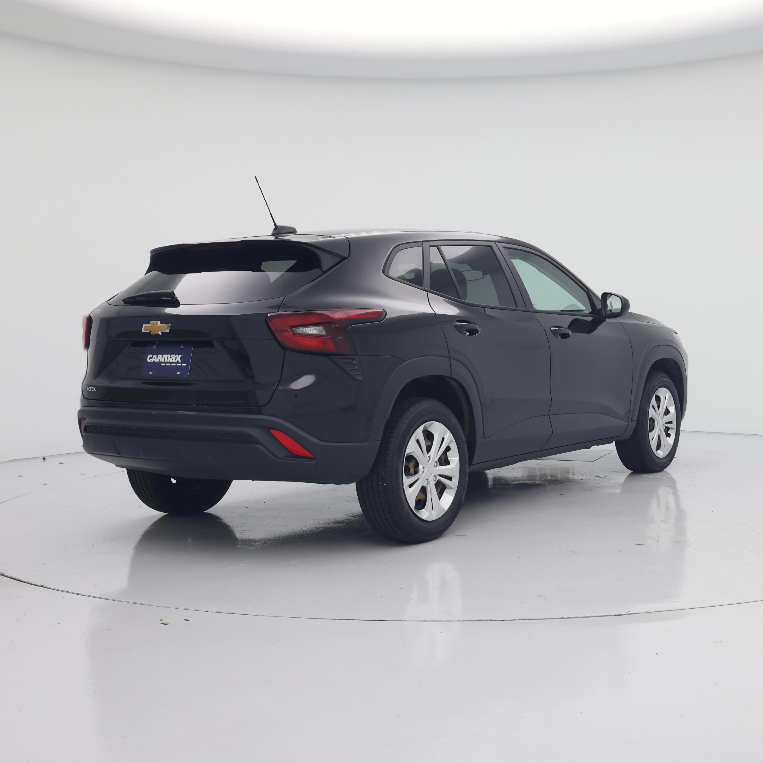 Thumbnail: 2024 Chevrolet Trax - 8
