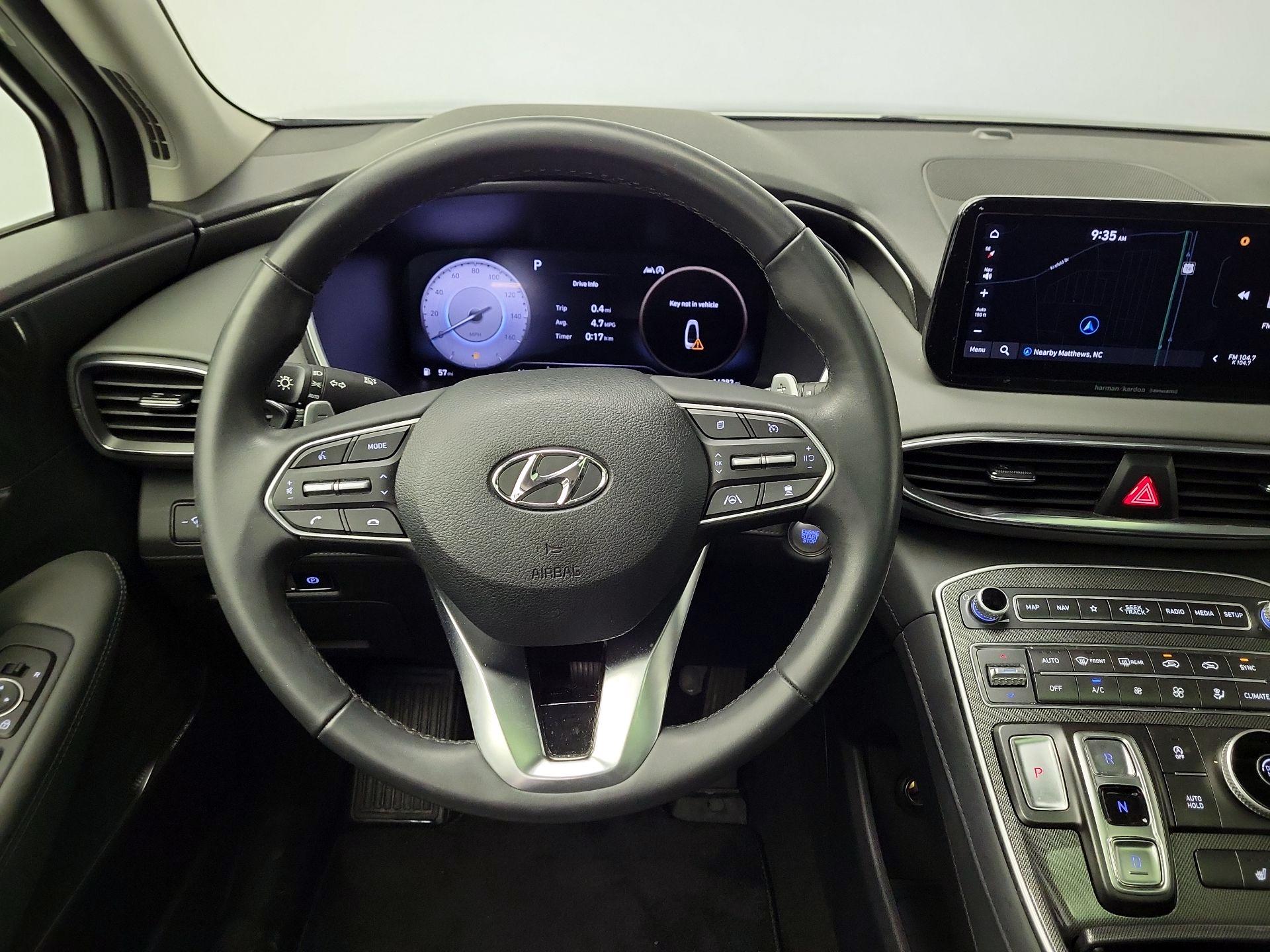 Thumbnail: 2023 Hyundai Santa Fe - 10