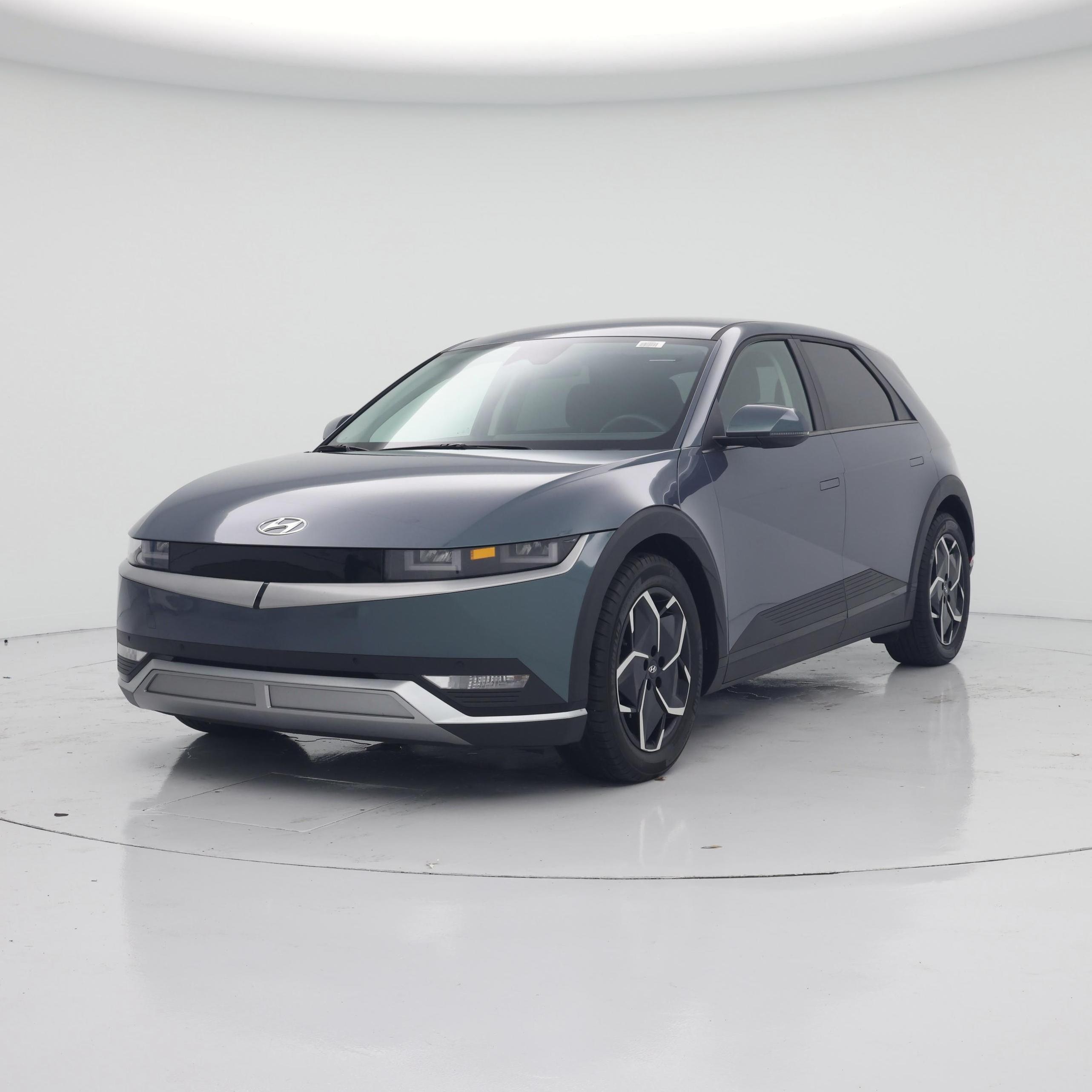 Thumbnail: 2024 Hyundai Ioniq 5 - 4
