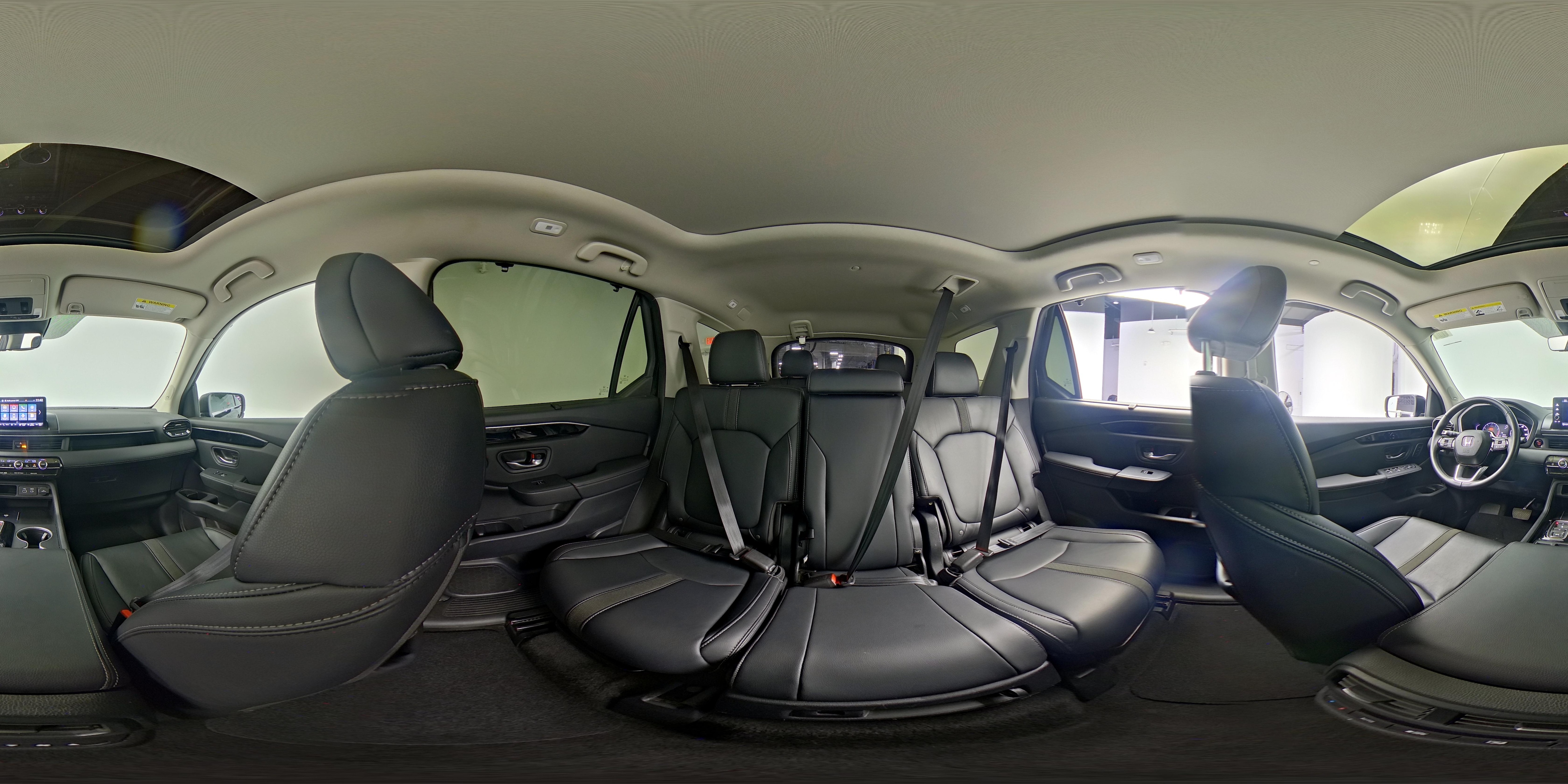 2023 Honda Pilot Touring - Photo 28