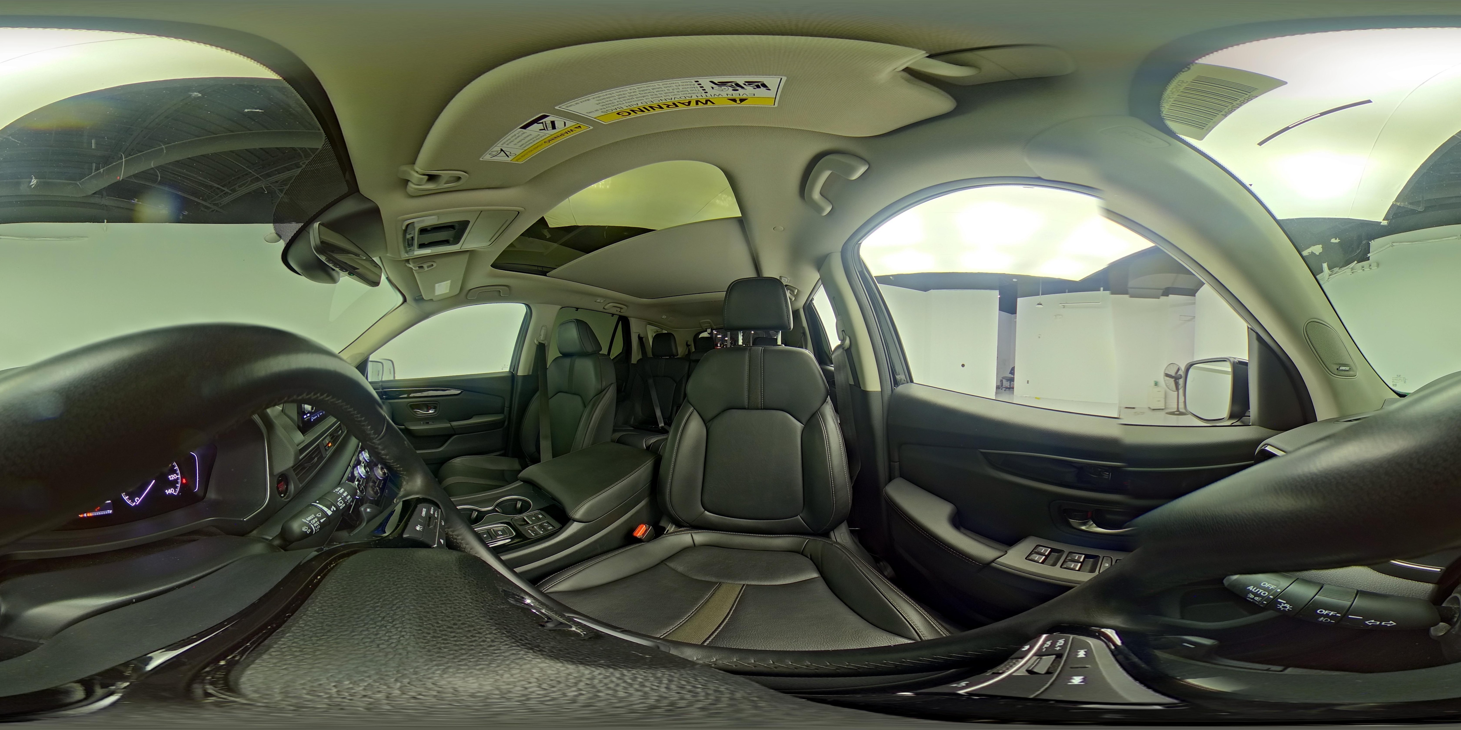 2023 Honda Pilot Touring - Photo 29
