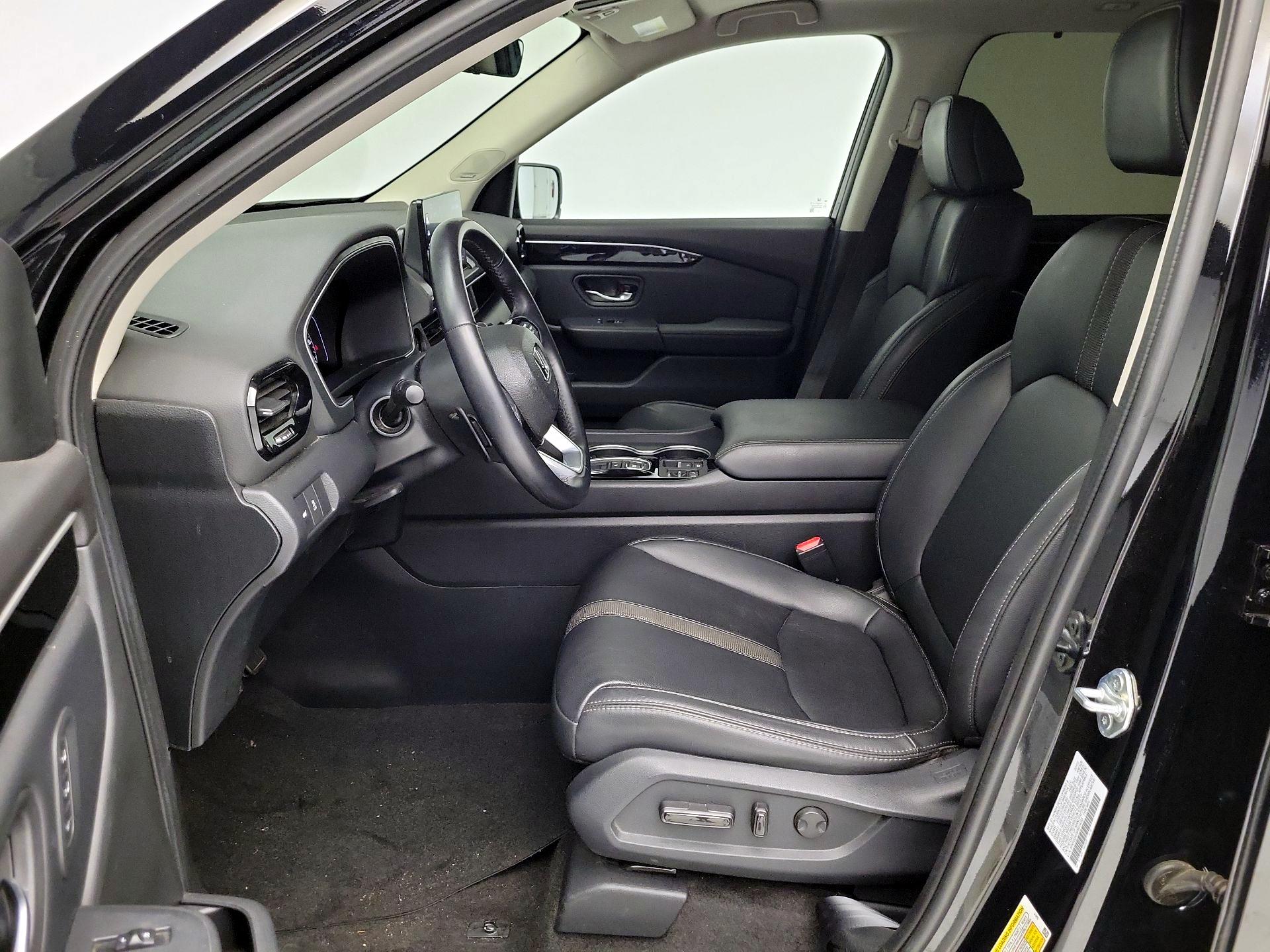 Thumbnail: 2023 Honda Pilot - 11
