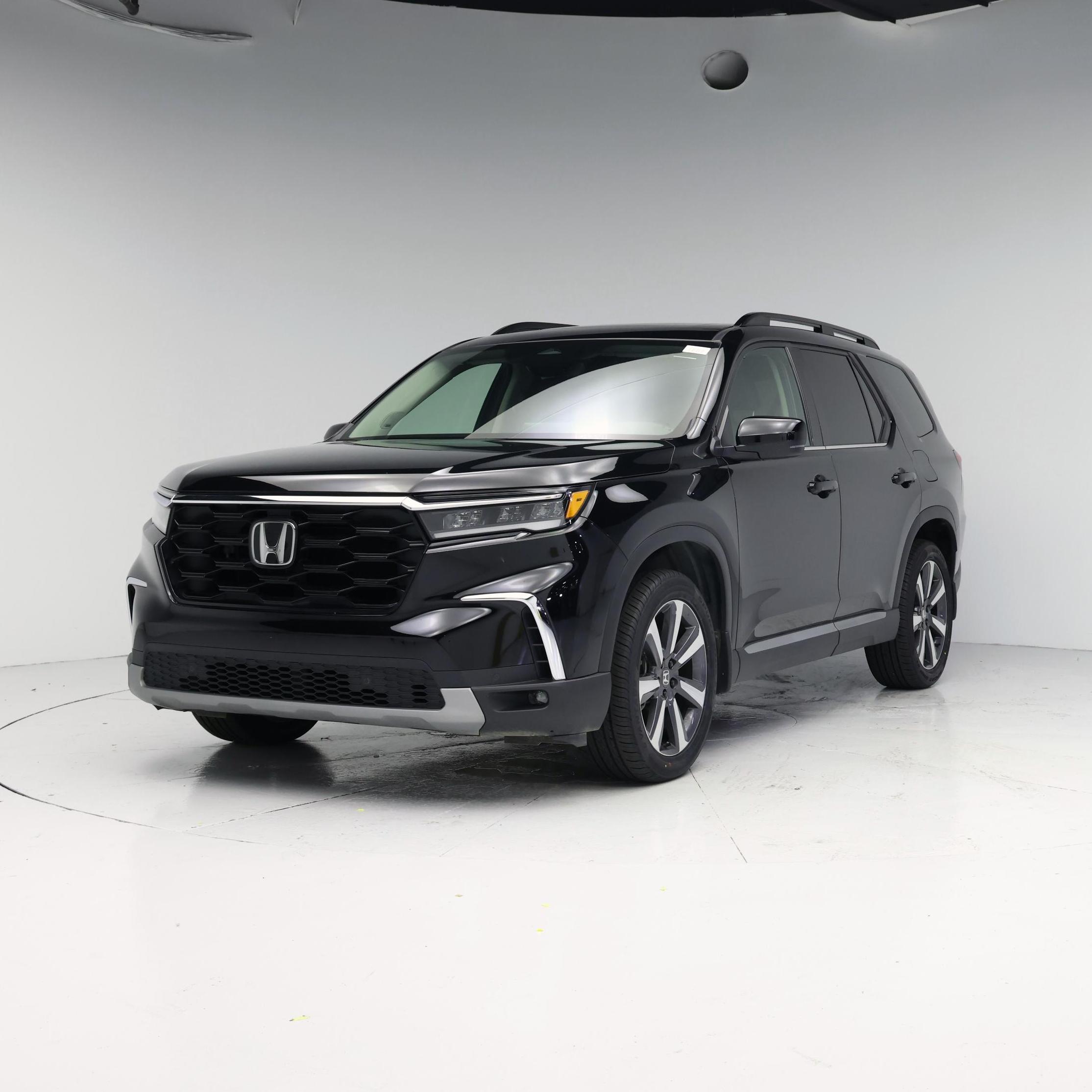 Thumbnail: 2023 Honda Pilot - 4