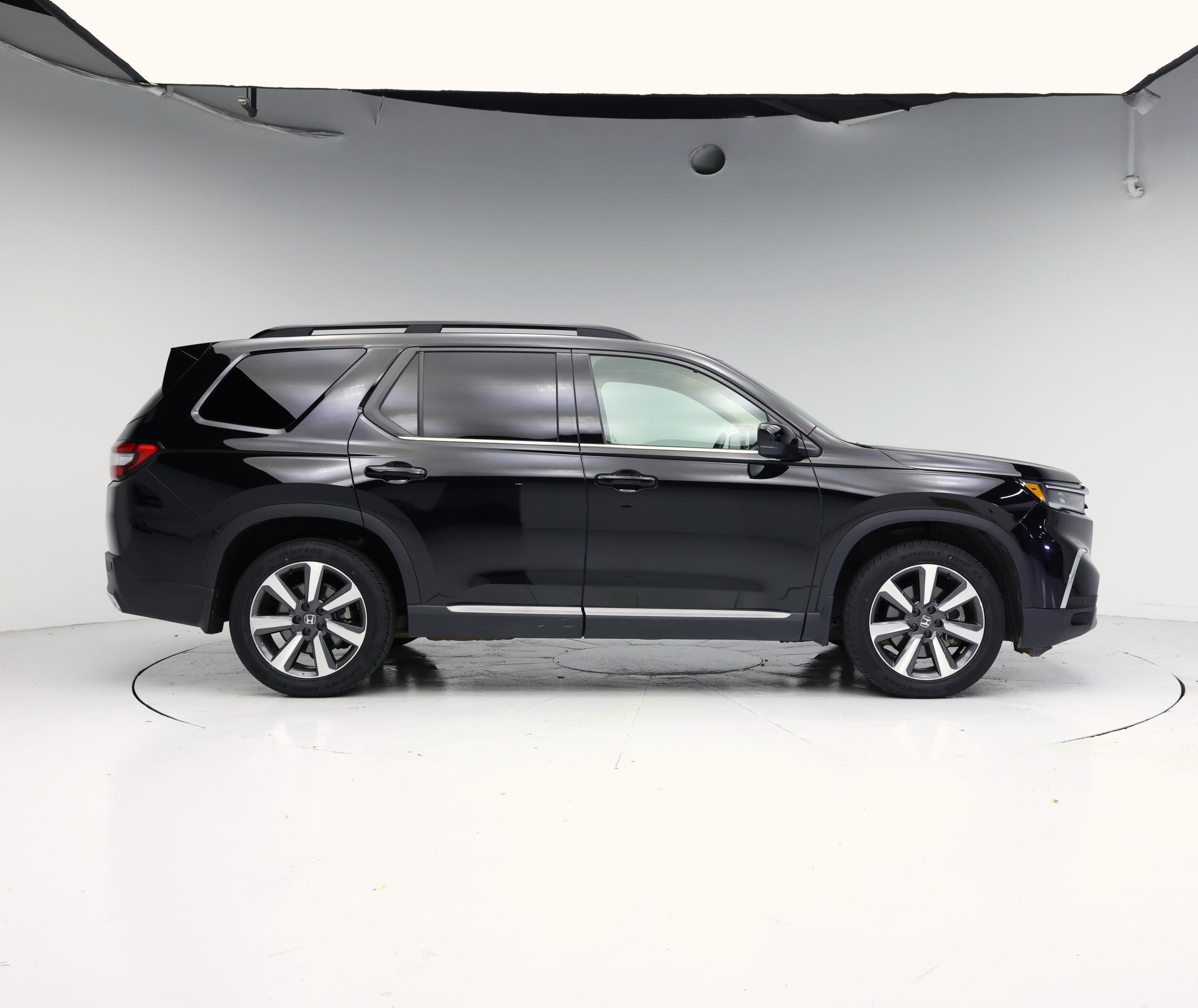 Thumbnail: 2023 Honda Pilot - 7