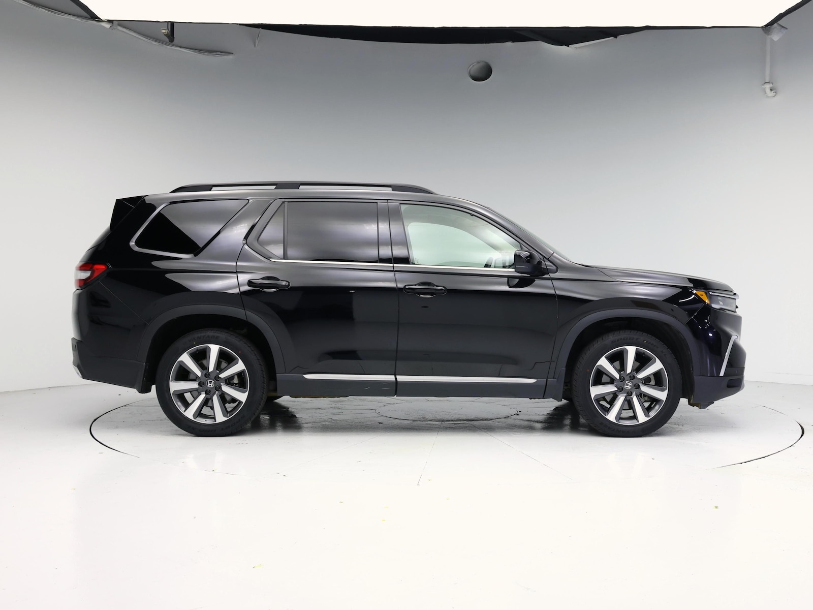 2023 Honda Pilot Touring - Photo 8