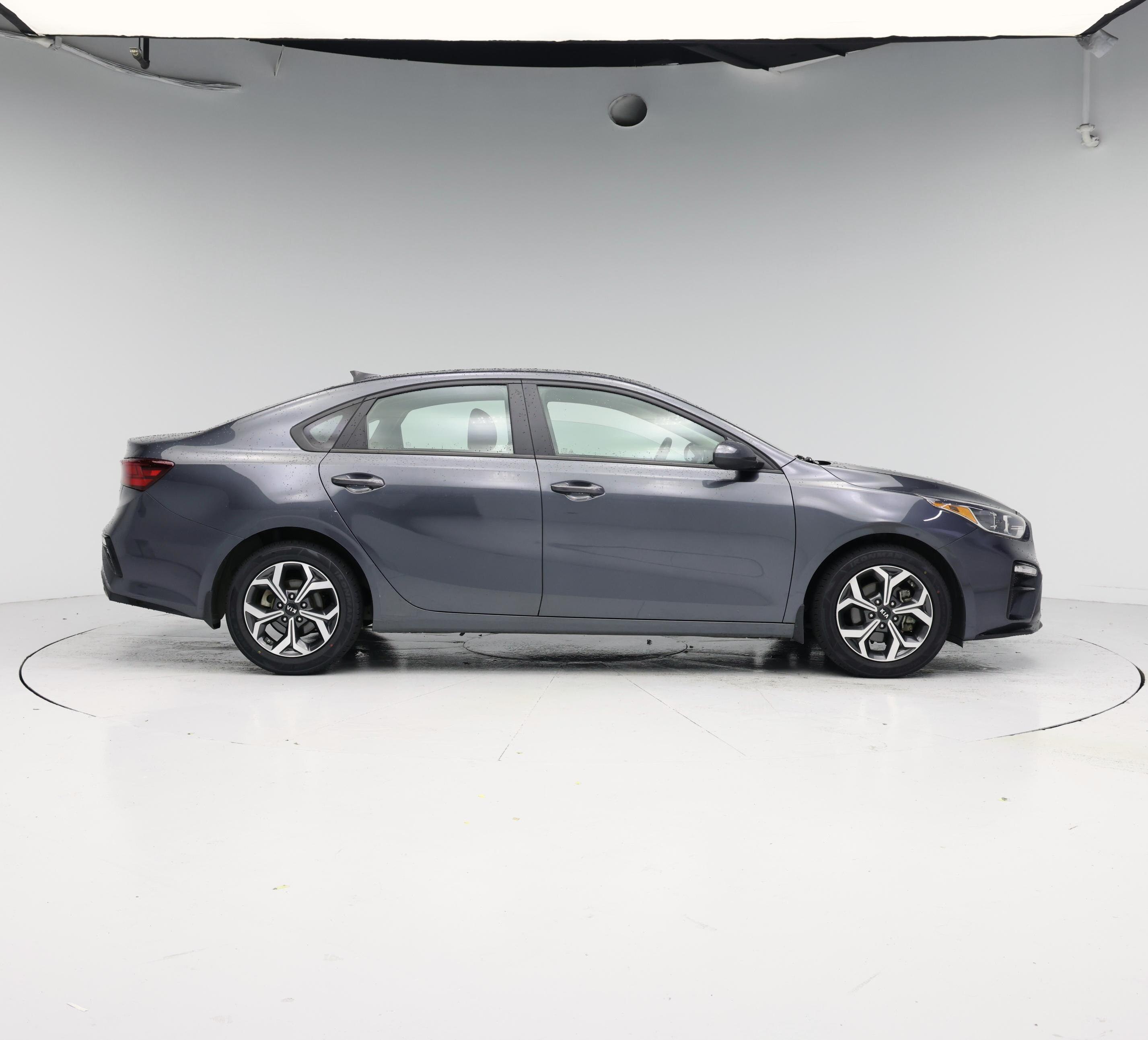 Thumbnail: 2021 Kia Forte - 7
