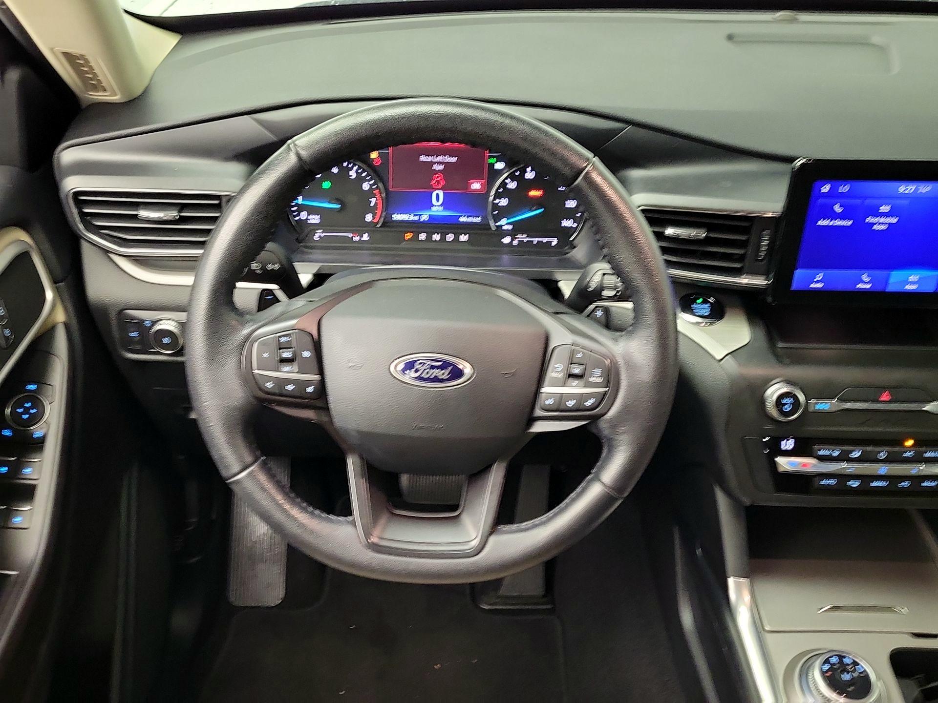 Thumbnail: 2020 Ford Explorer - 10