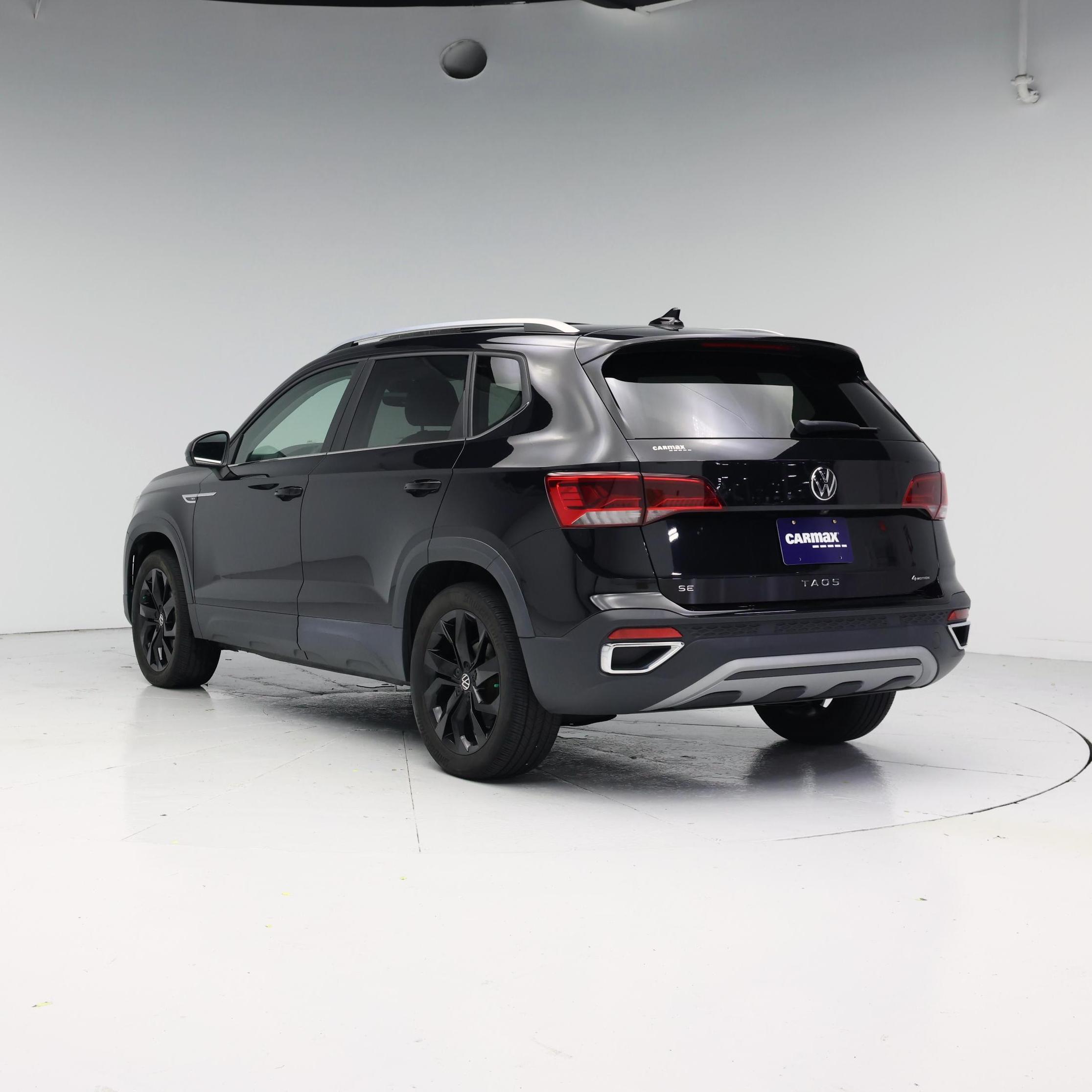 Thumbnail: 2023 Volkswagen Tiguan - 2