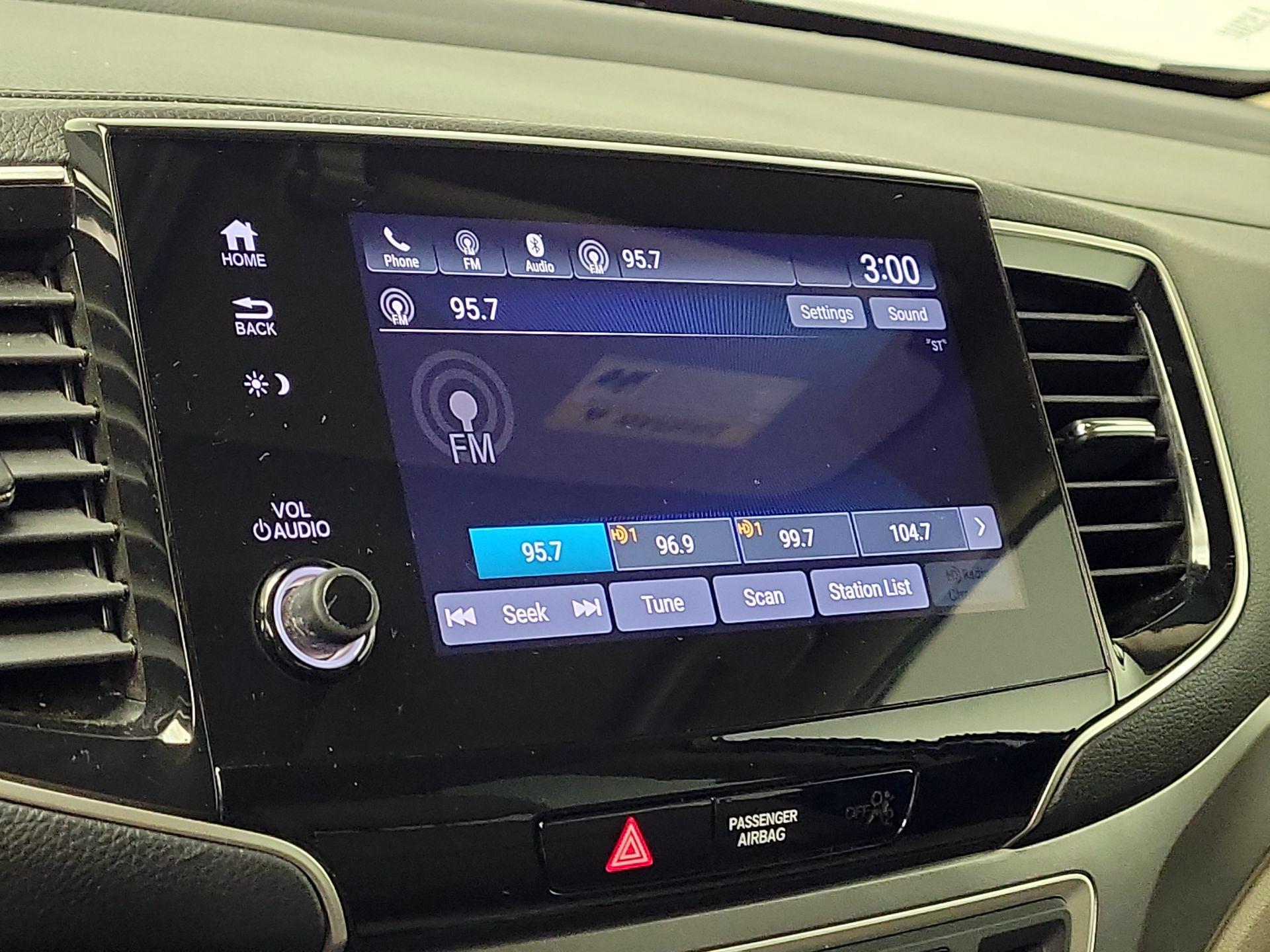 Thumbnail: 2020 Honda Pilot - 15