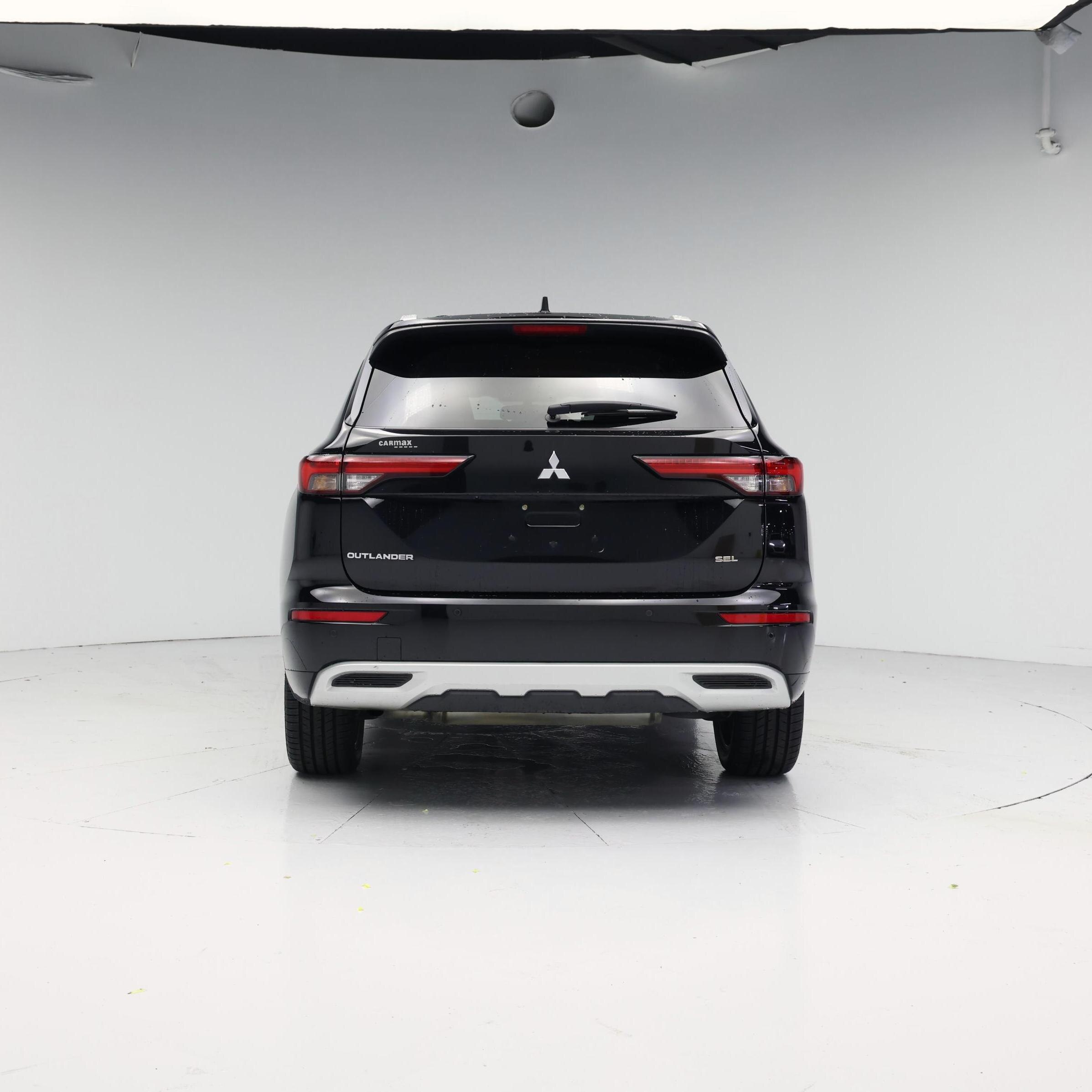Thumbnail: 2022 Mitsubishi Outlander - 6