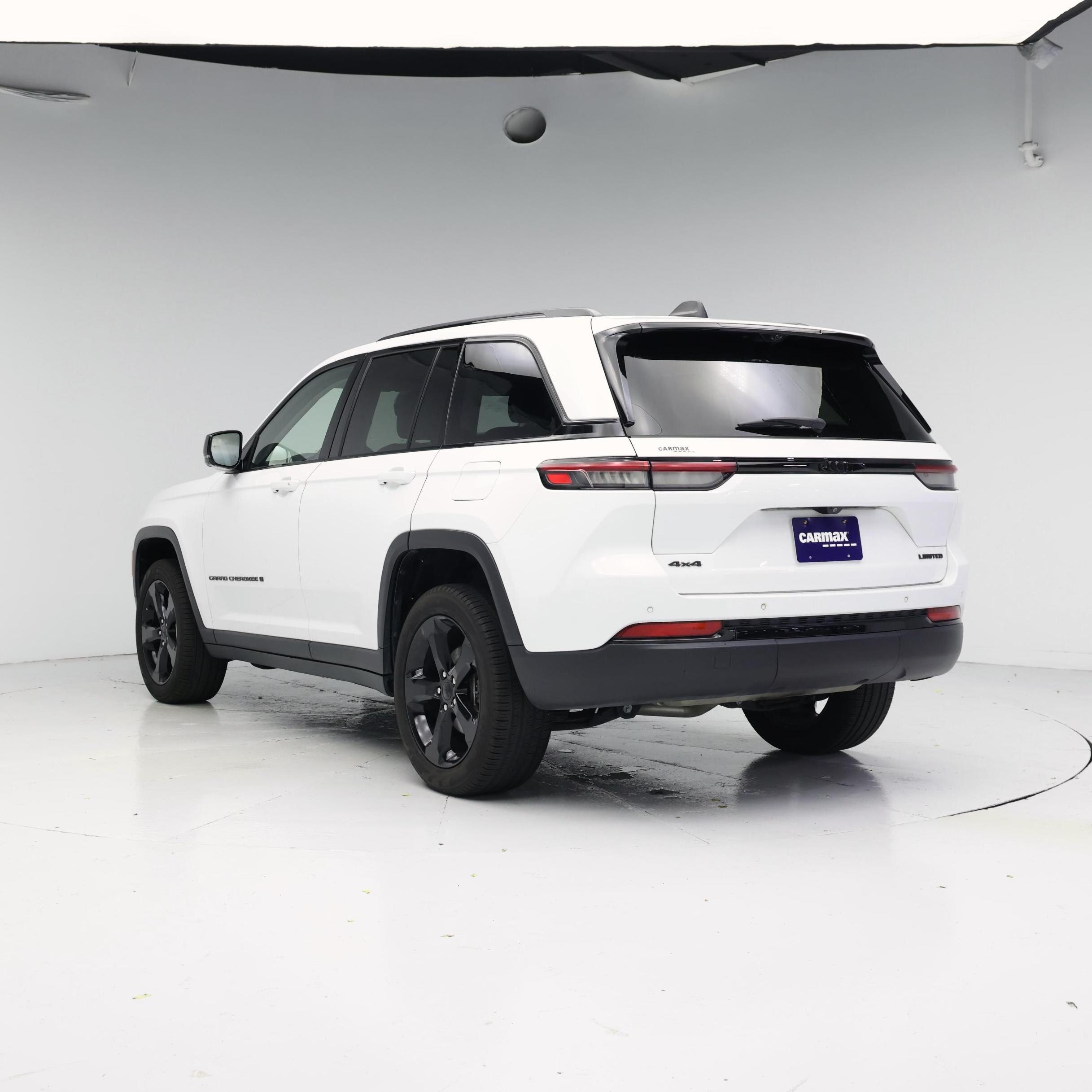 Thumbnail: 2023 Jeep Grand Cherokee - 2