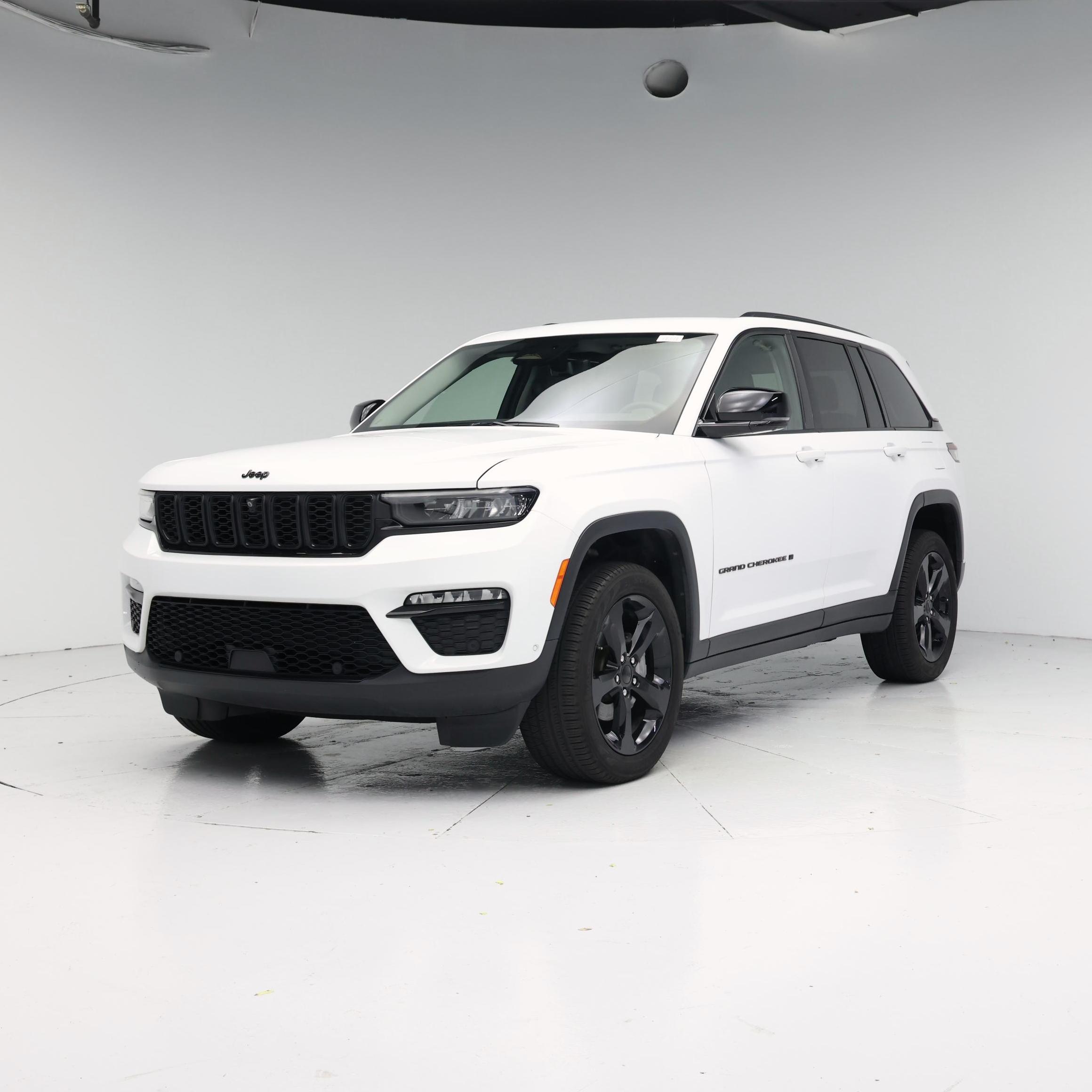 Thumbnail: 2023 Jeep Grand Cherokee - 4