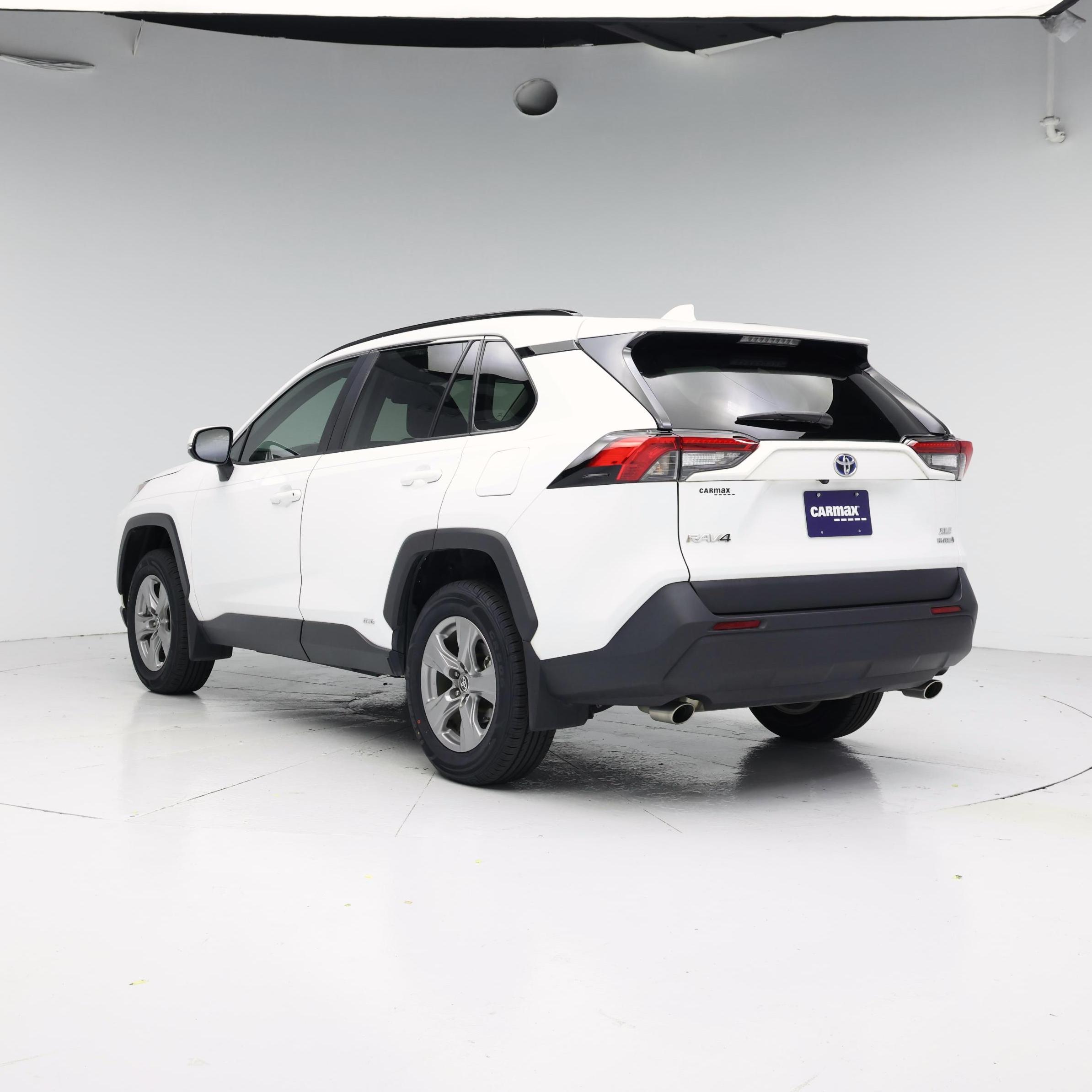 Thumbnail: 2024 Toyota RAV4 - 2