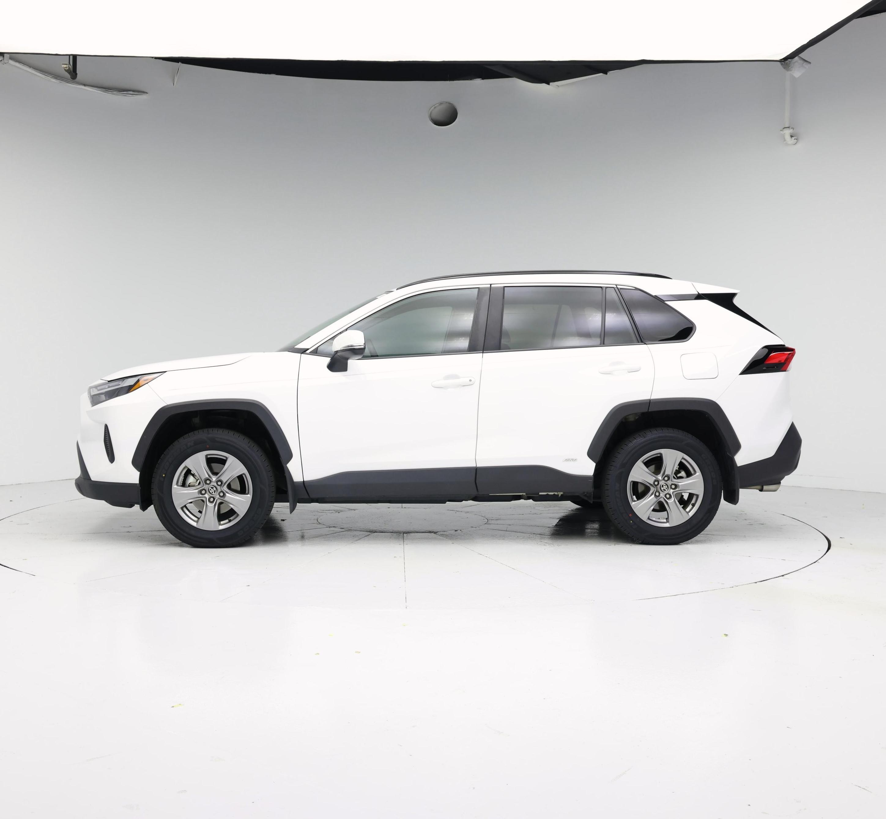 Thumbnail: 2024 Toyota RAV4 - 3