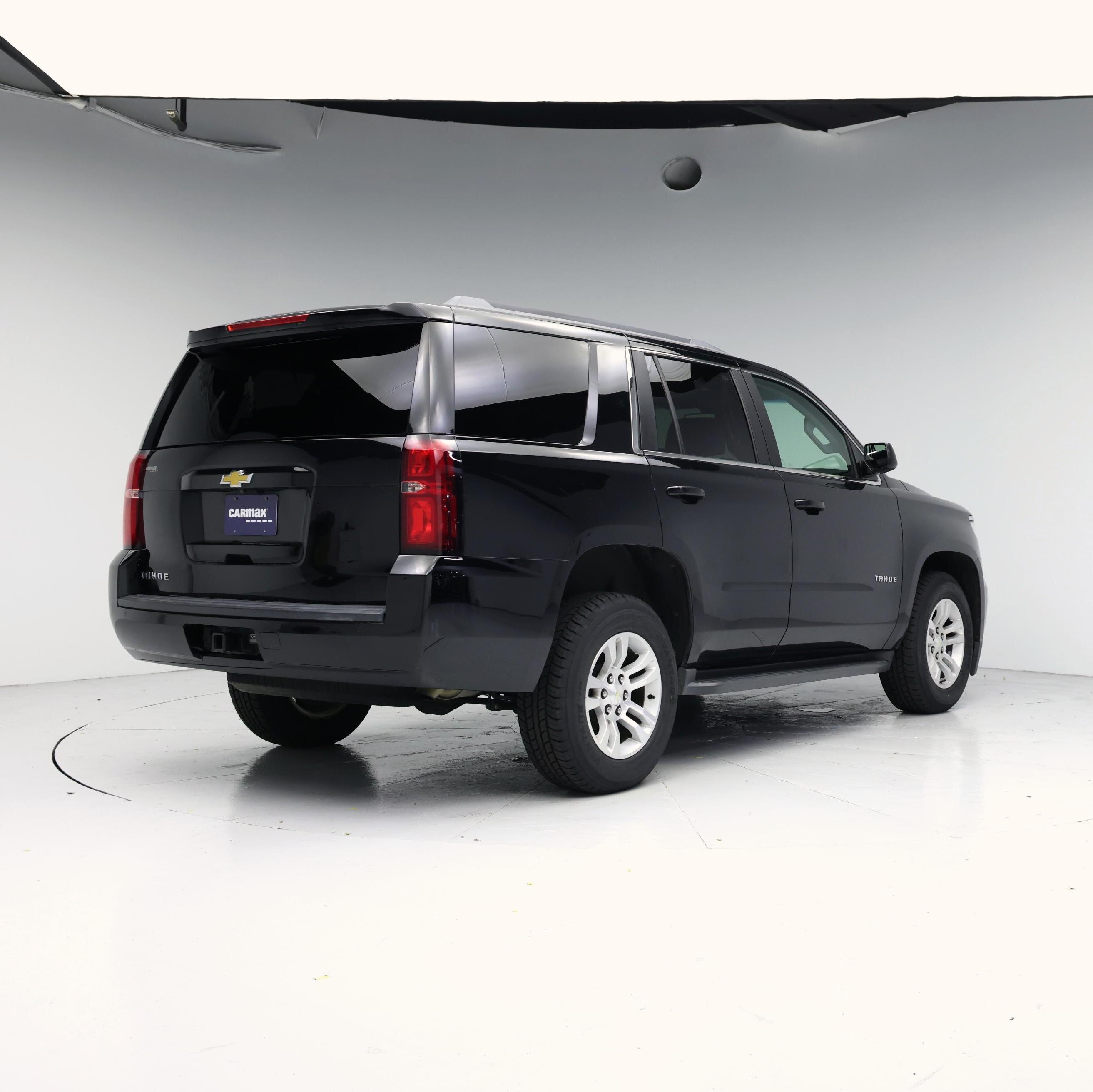 Thumbnail: 2018 Chevrolet Tahoe - 8