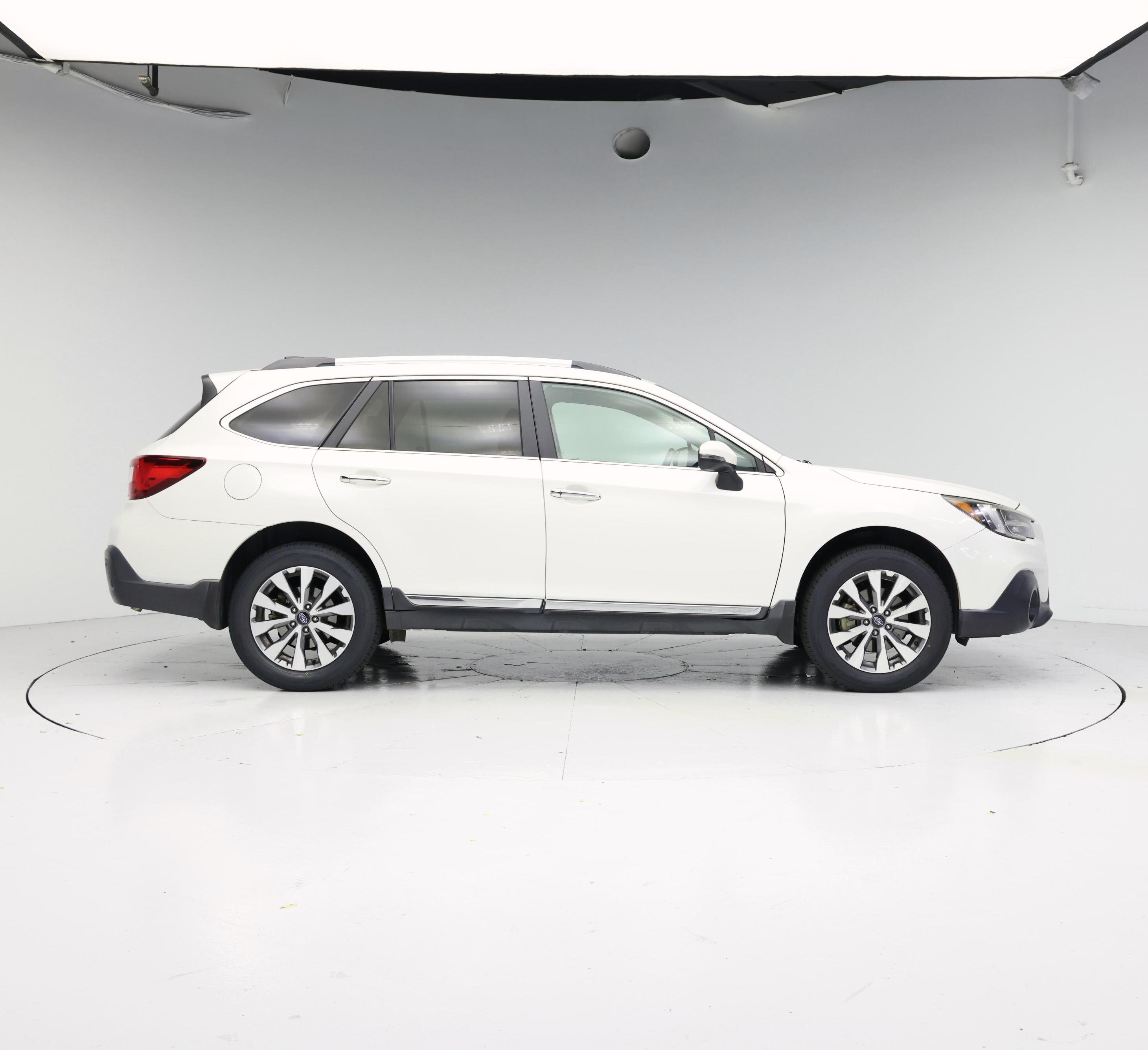 Thumbnail: 2019 Subaru Outback - 7