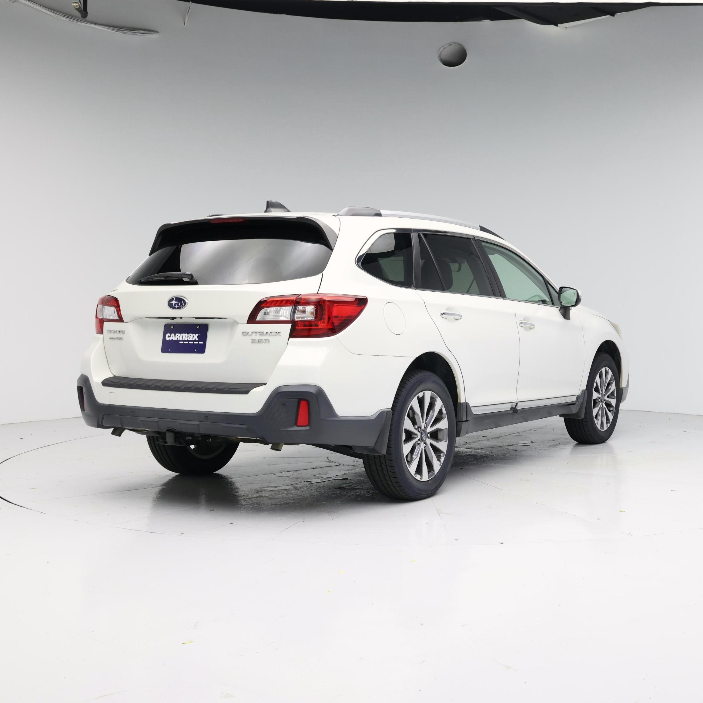 Thumbnail: 2019 Subaru Outback - 8