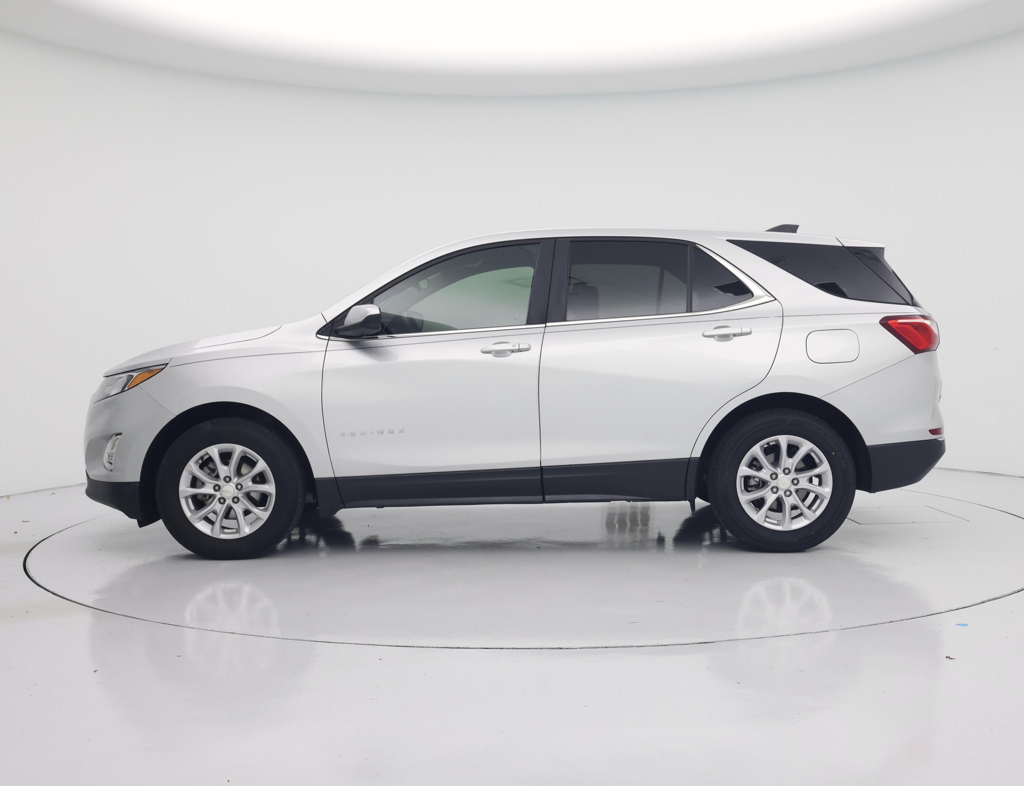 Thumbnail: 2021 Chevrolet Equinox - 3