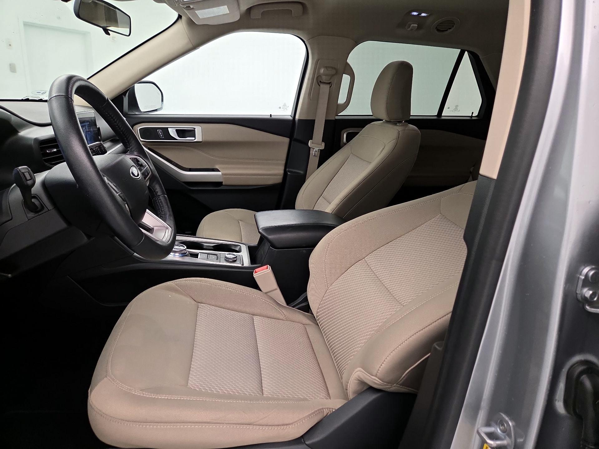 Thumbnail: 2022 Ford Explorer - 11